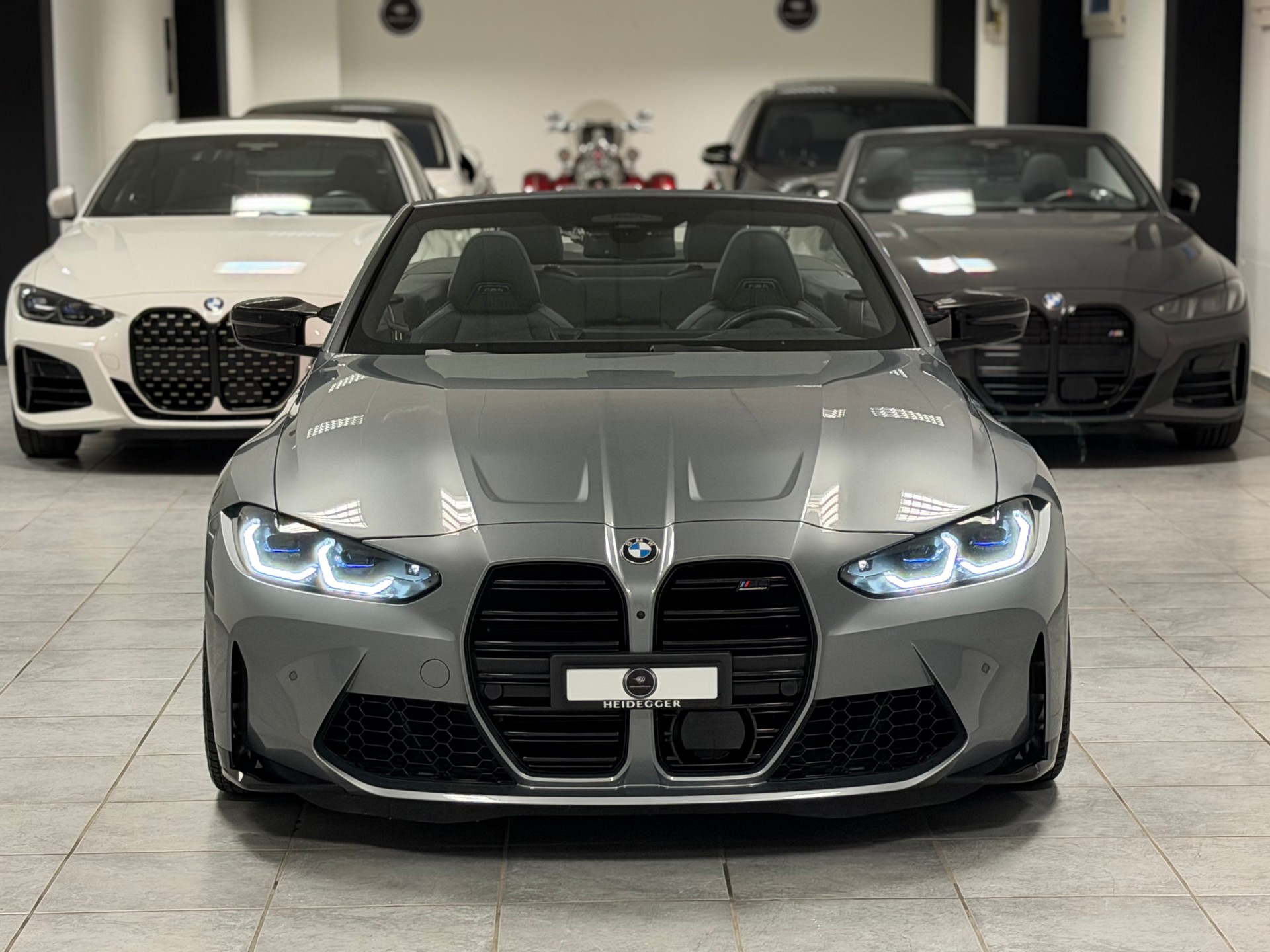 BMW M4 Cabrio Competition M xDrive-image-28