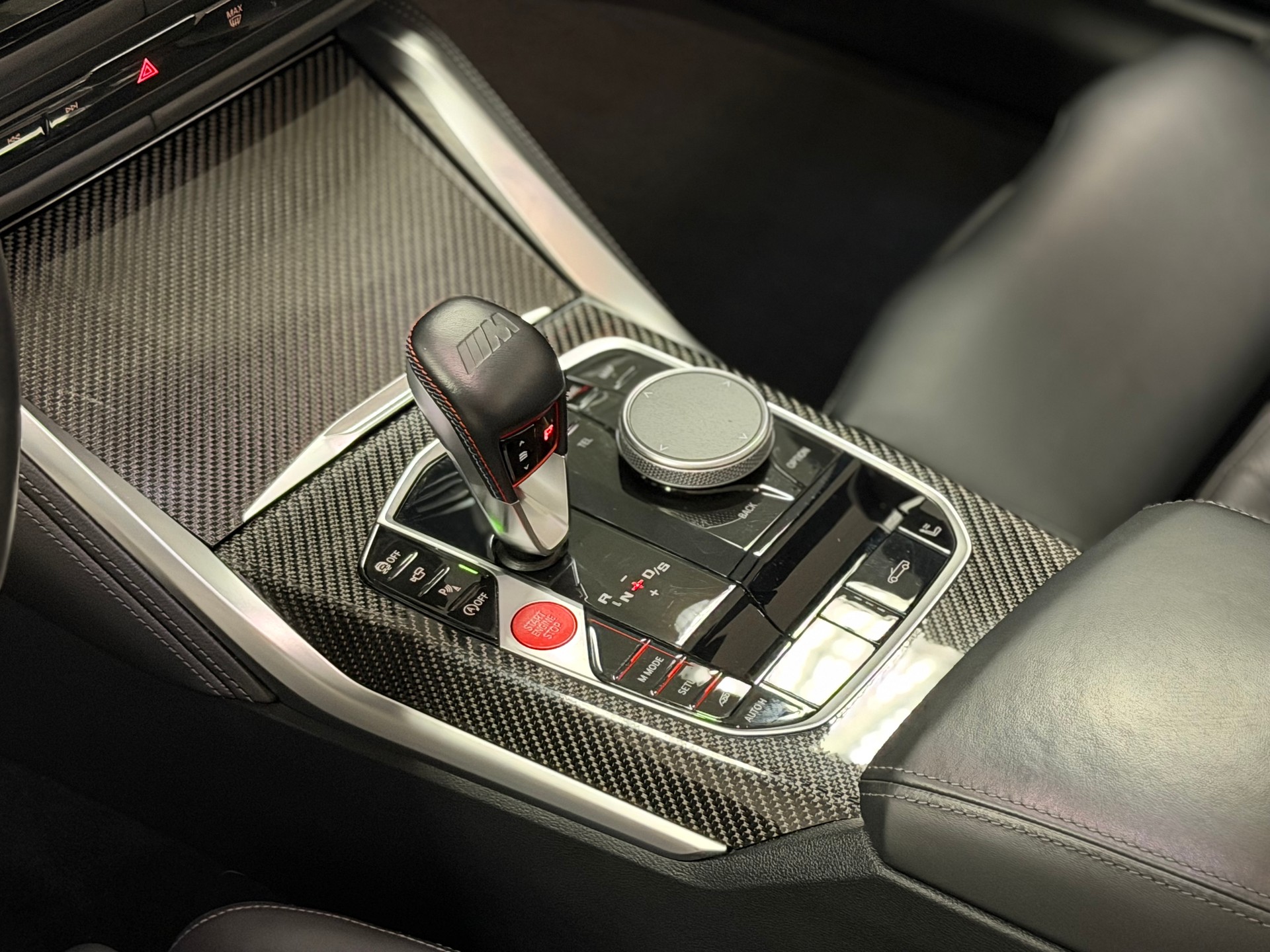 BMW M4 Cabrio Competition M xDrive-image-17