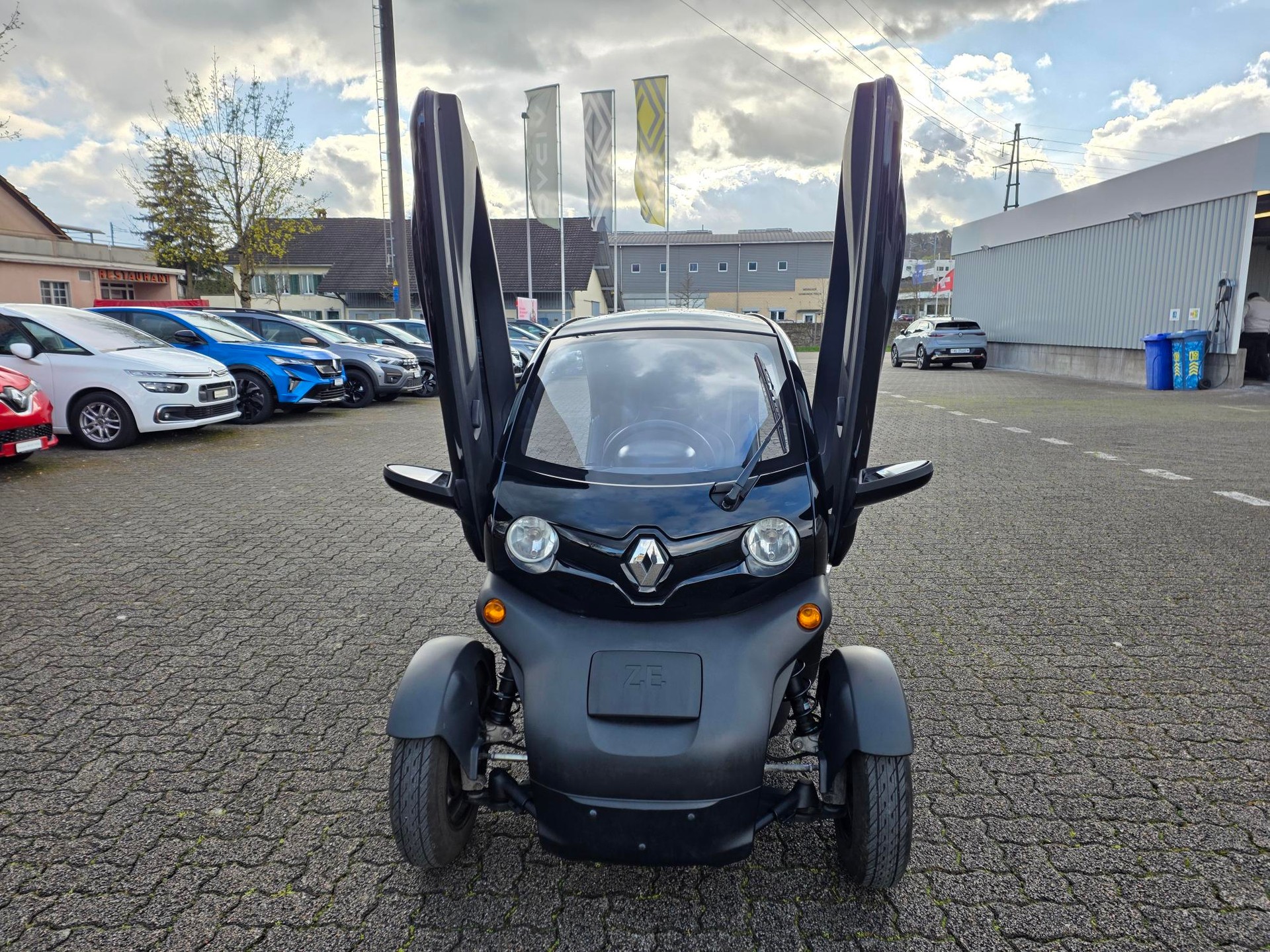 RENAULT Twizy Intens Black (inkl. Batterie)-image-6
