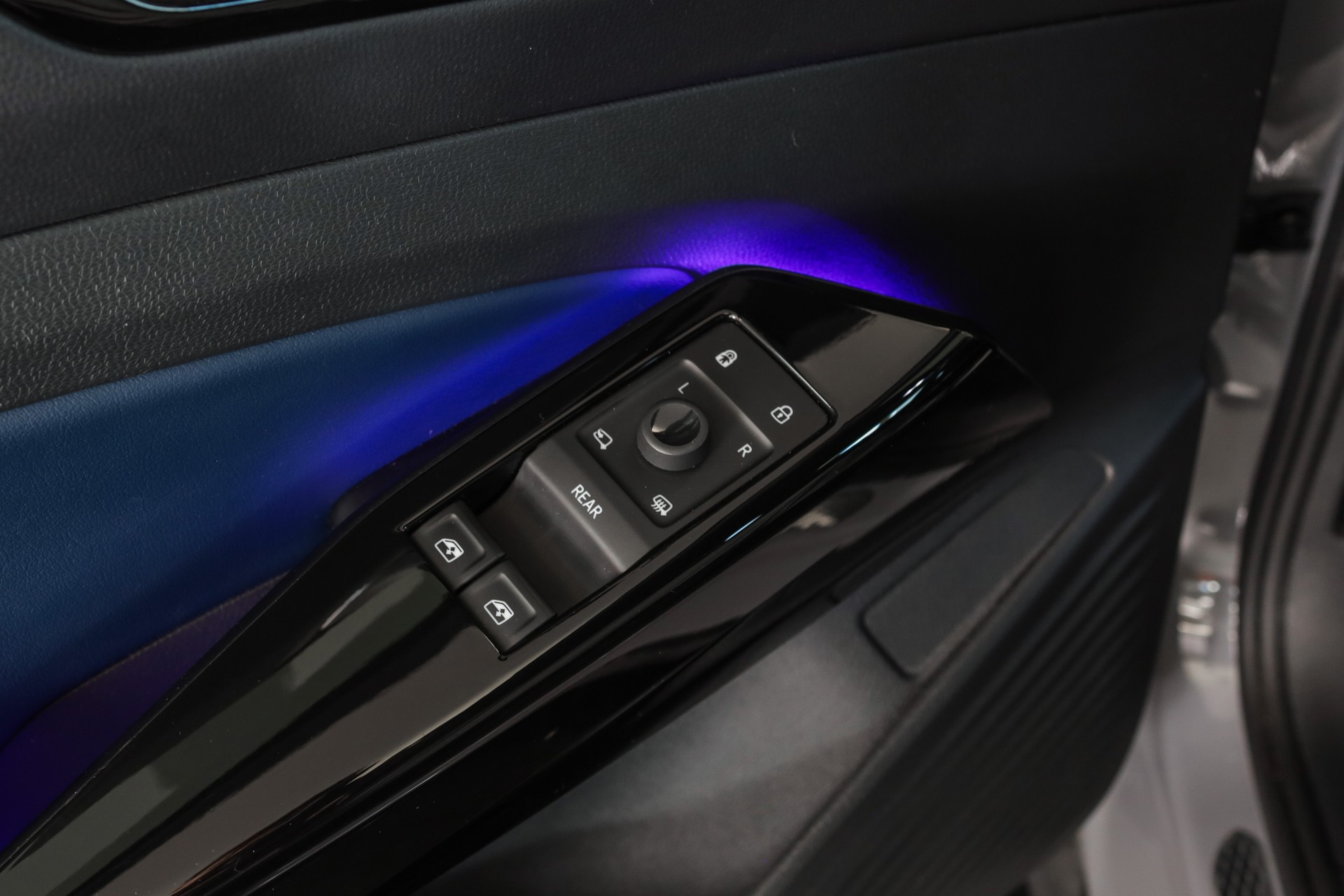 VW ID.4 GTX 77 kWh 4Motion-image-16