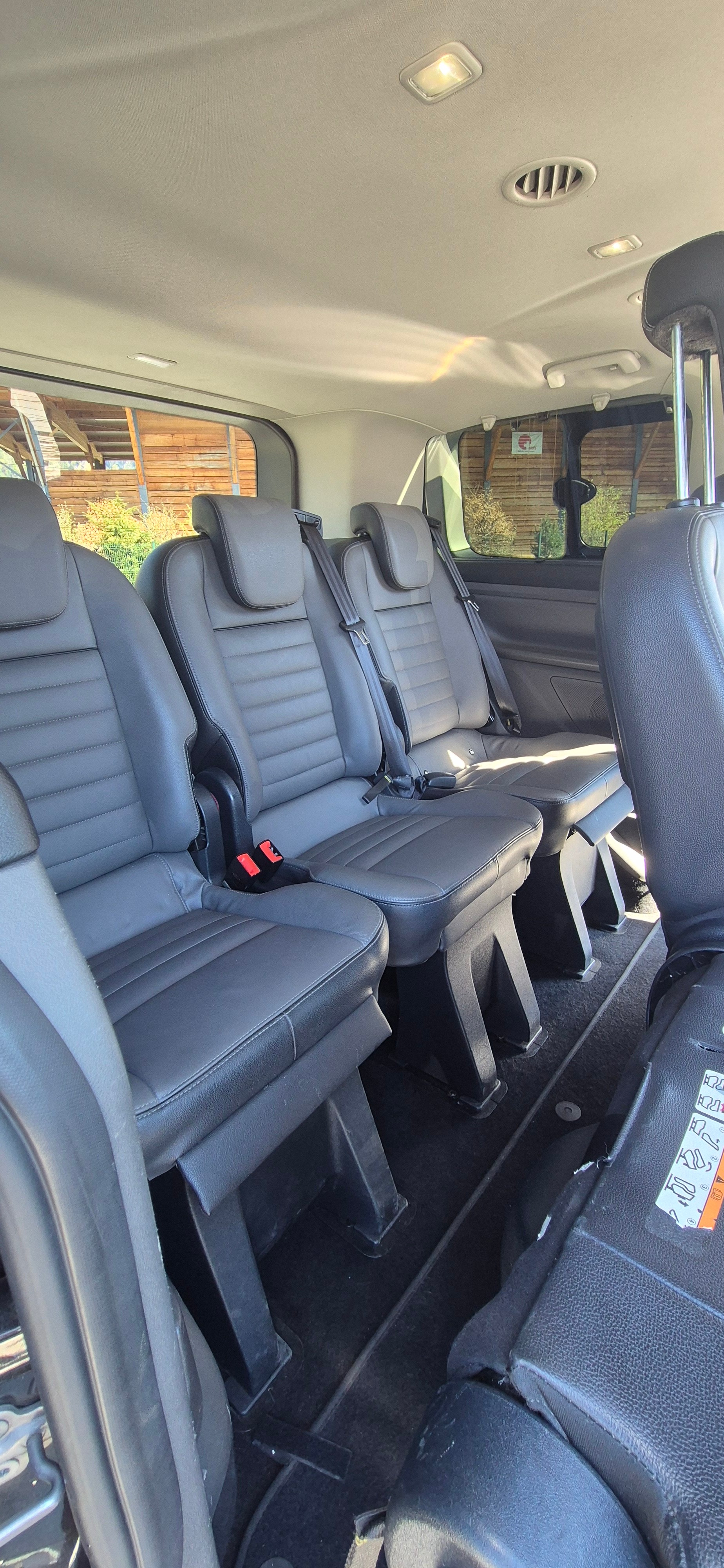 FORD Tourneo Custom 310 L1H1 sport A-image-5