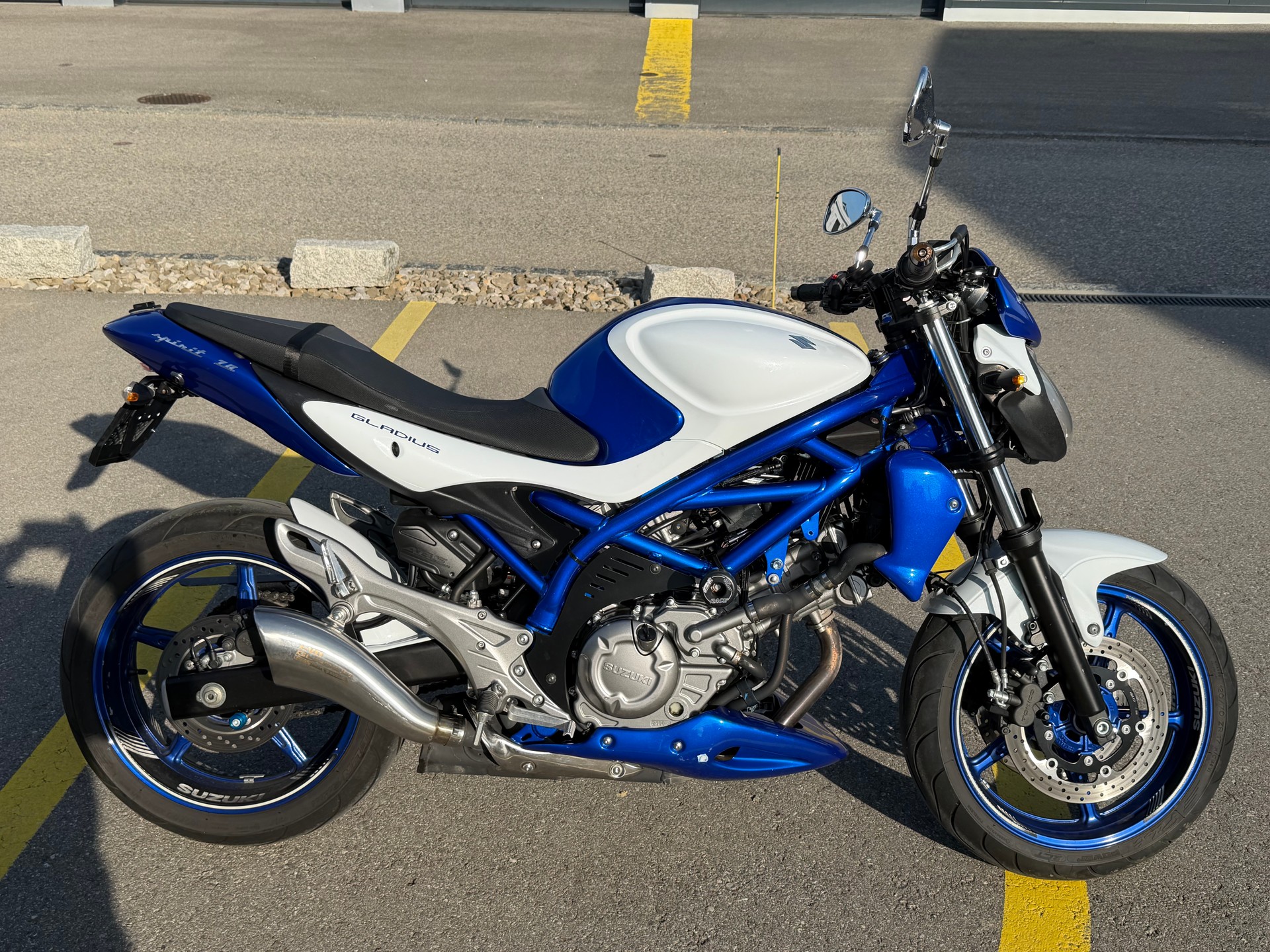SUZUKI SFV 650A Gladius ABS