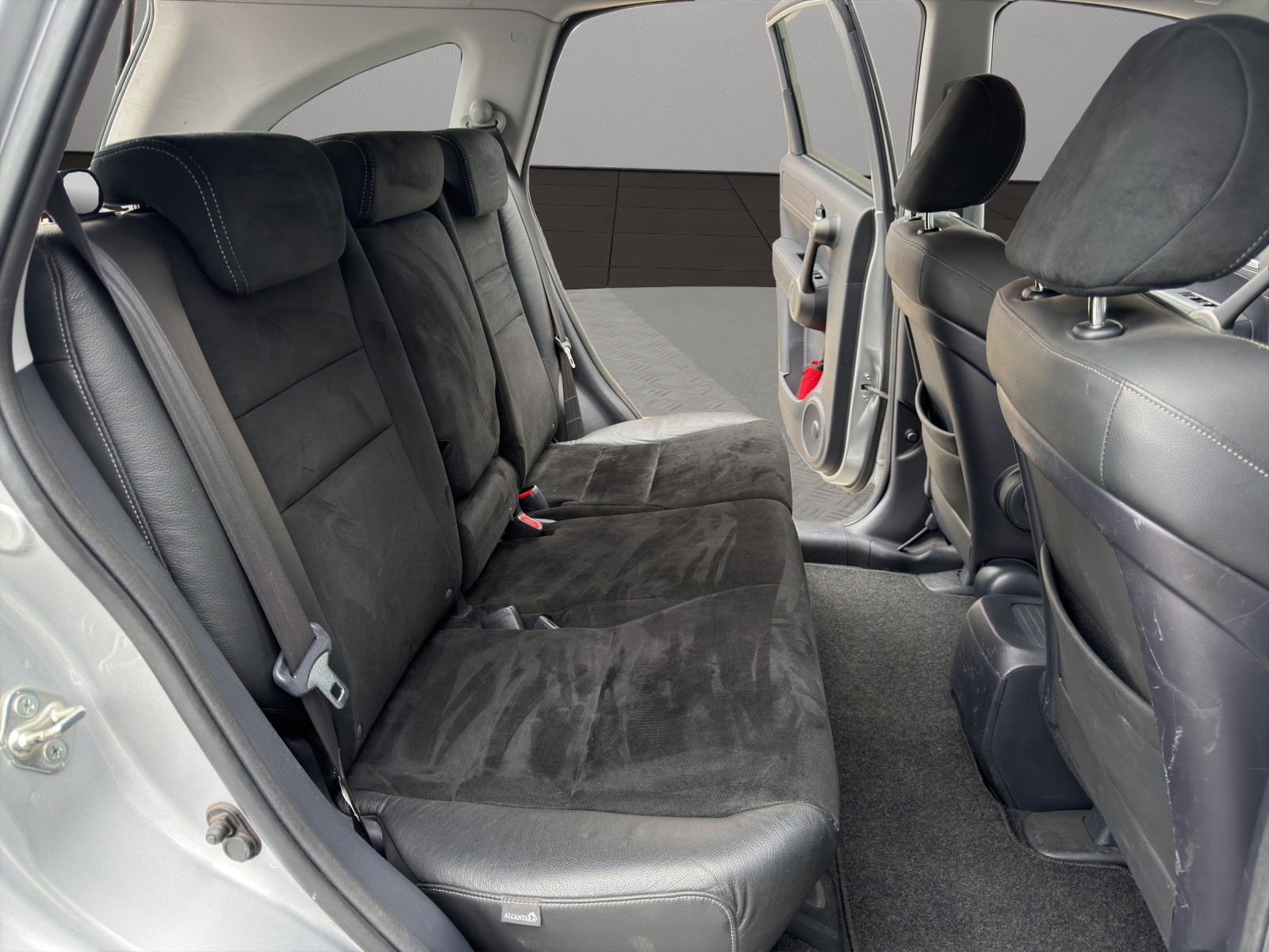 HONDA CR-V 2.0 4WD Comfort-image-17
