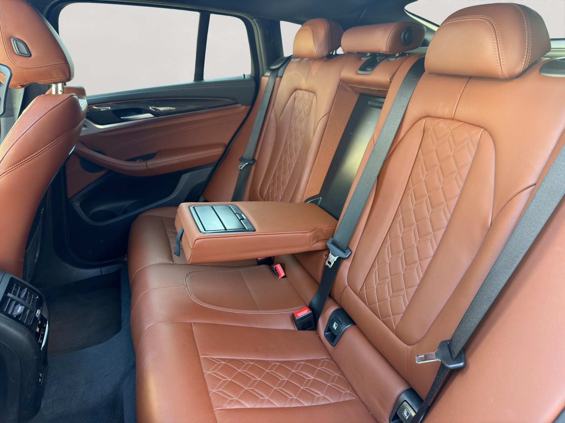 BMW X4 xDrive 48V 20i M Sport Steptronic-image-3