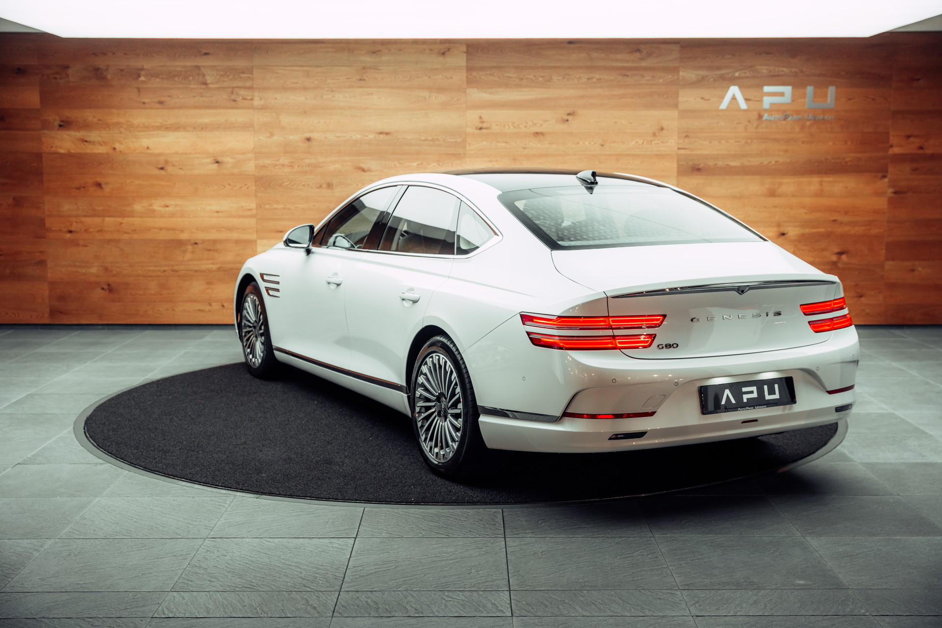 GENESIS G80 Electrificed Luxury 87,2kWh AWD-showroom-element-2