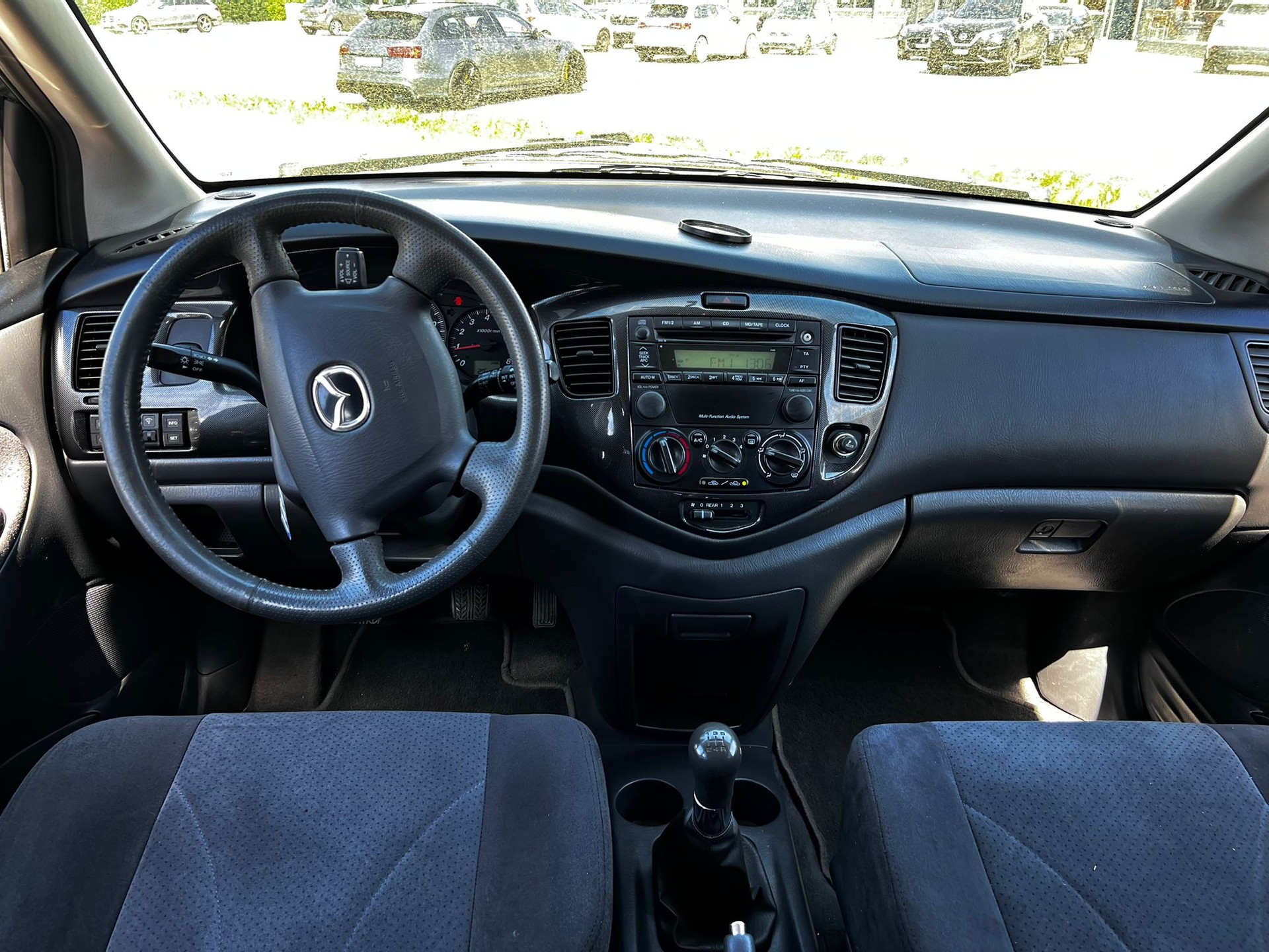 MAZDA MPV 2.3 16V Exclusive-image-10