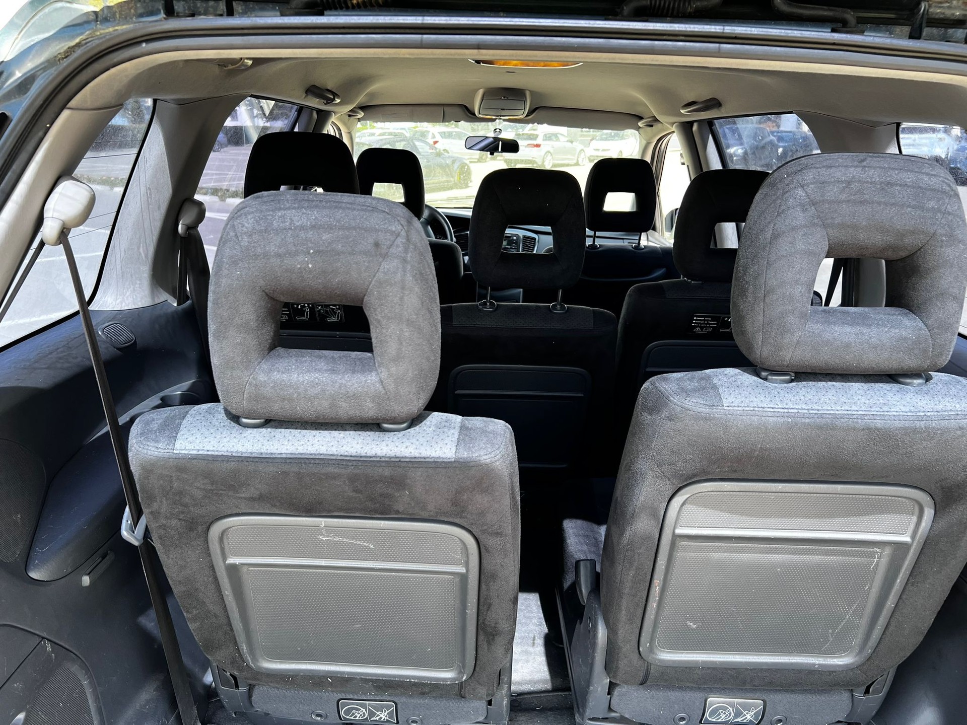 MAZDA MPV 2.3 16V Exclusive-image-12