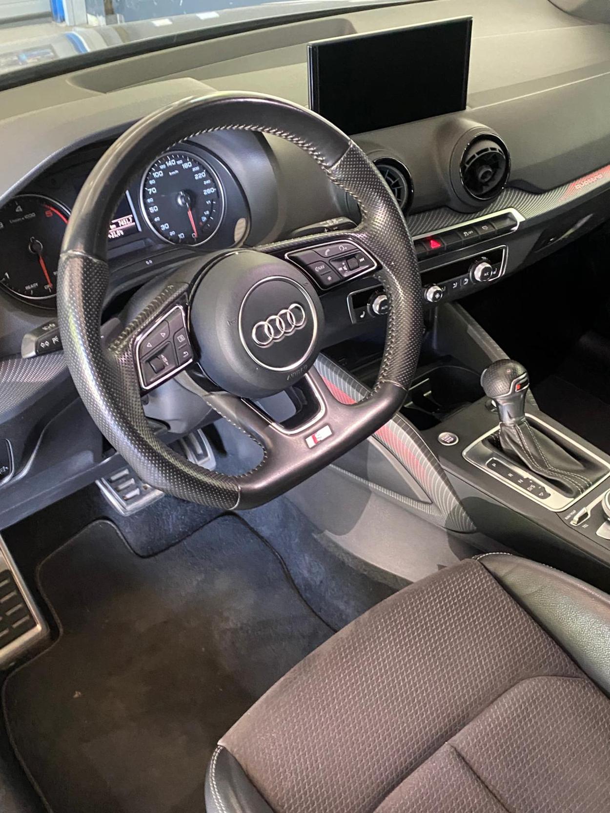 AUDI Q2 2.0 TDI Sport quat. S-Tr.-image-9
