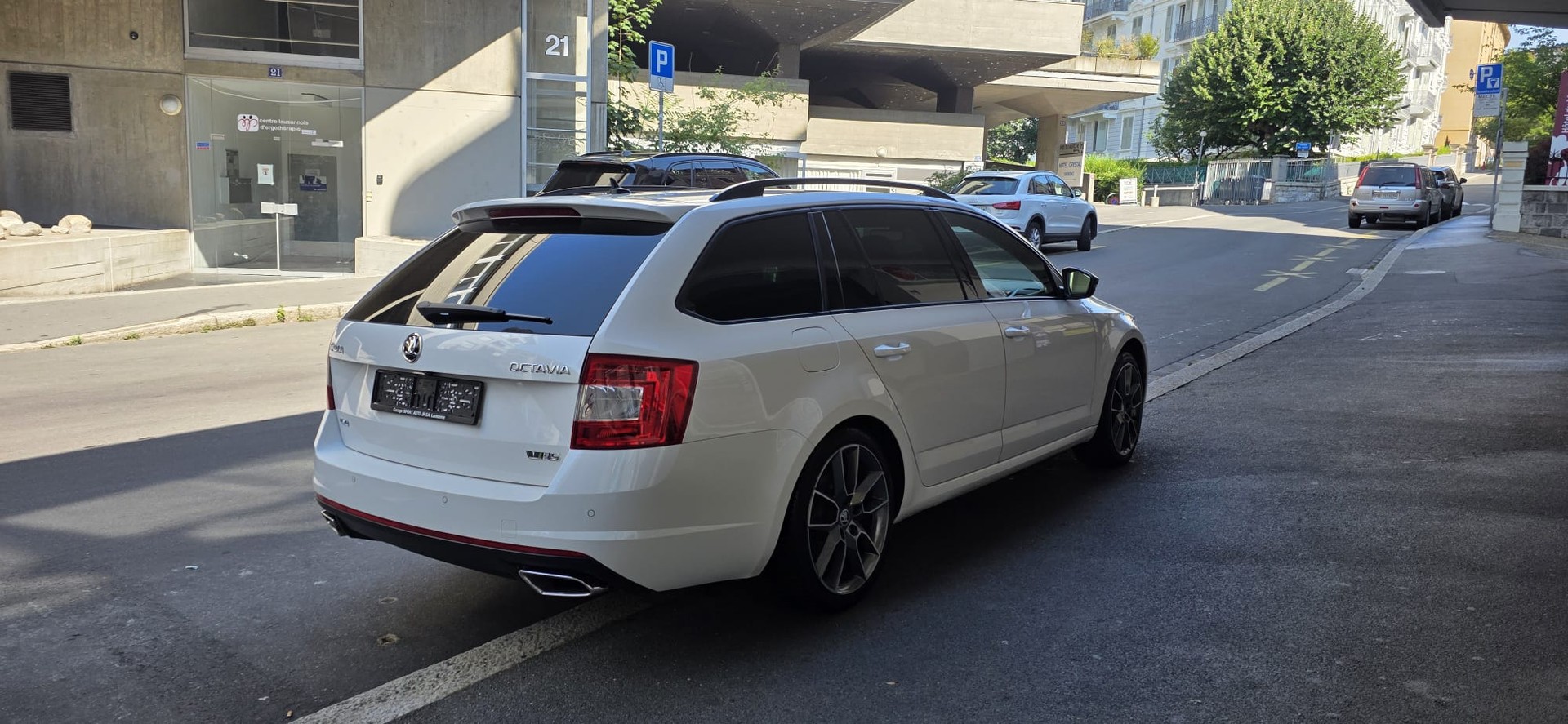 SKODA Octavia Combi 2.0 TDI RS Prag 4x4 DSG-showroom-element-1