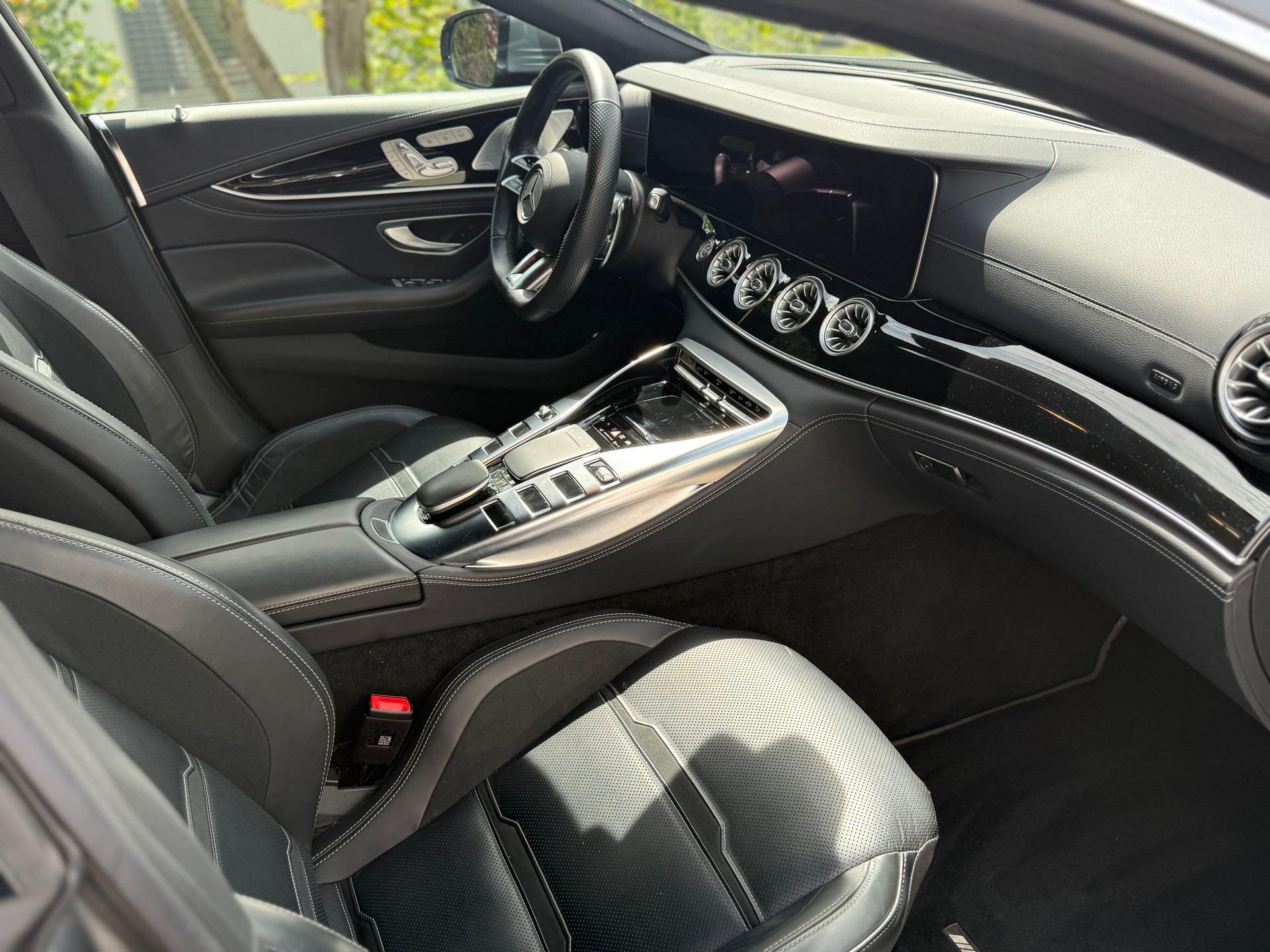 MERCEDES-BENZ AMG GT 4 43 4Matic+ Speedshift TCT-image-13
