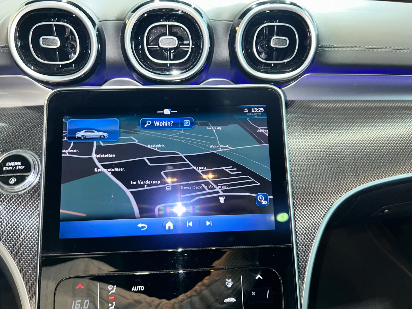 MERCEDES-BENZ C 220 d AMG Line 4matic-image-13