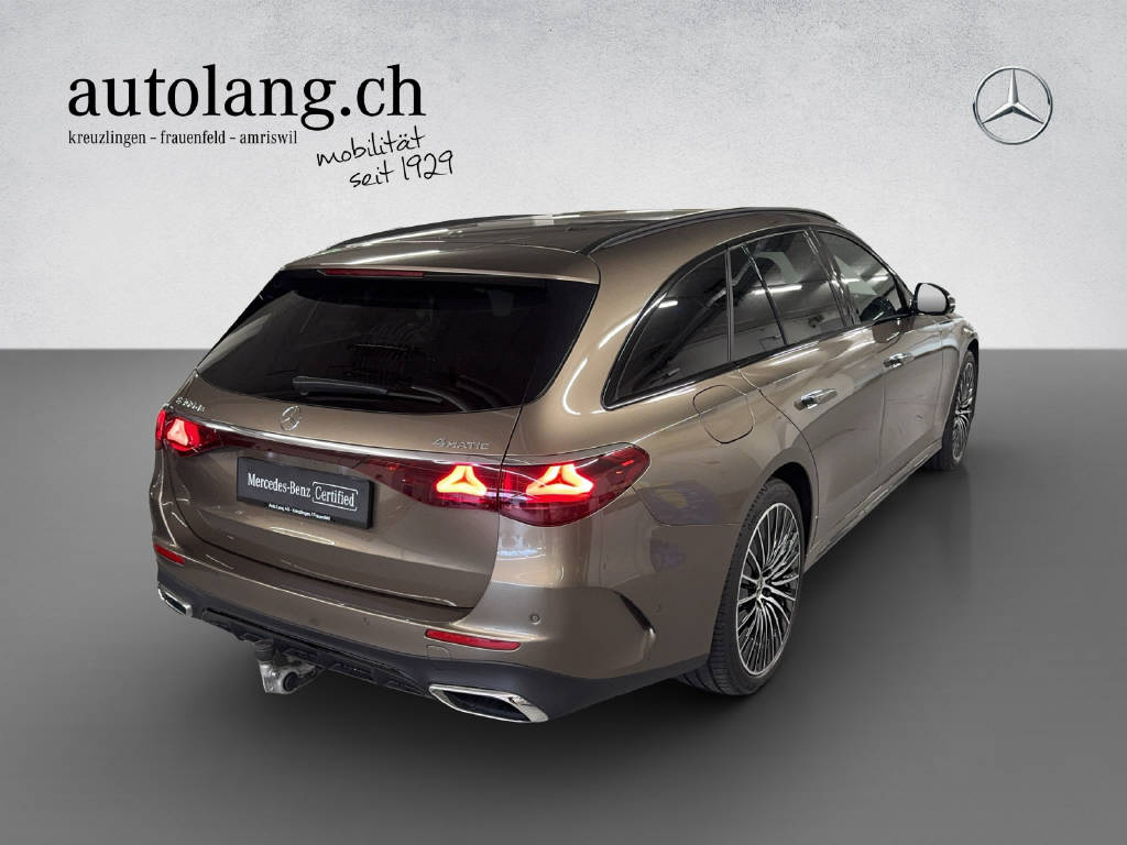 MERCEDES-BENZ E 300 de AMG Line 4Matic T-Modell-showroom-element-3