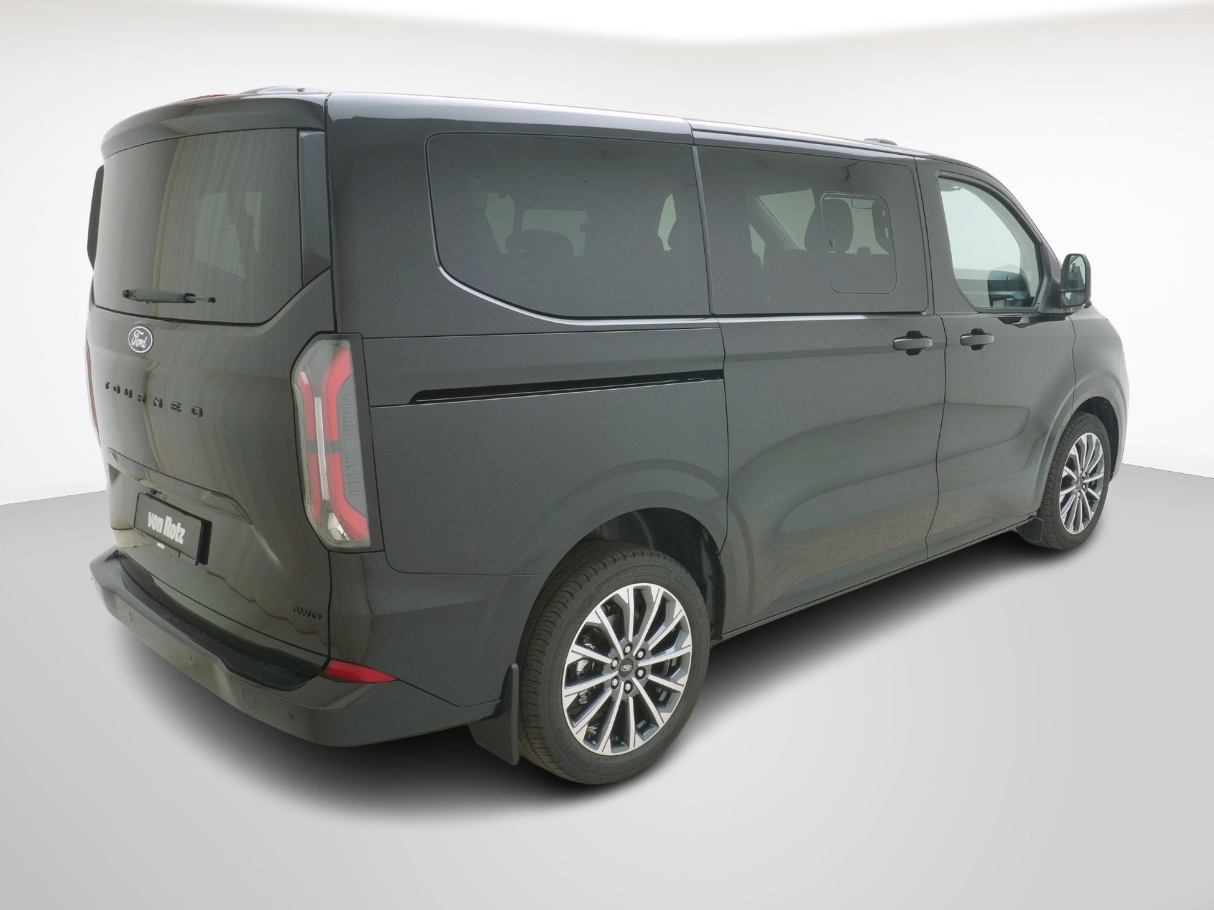 FORD Tourneo Custom 320 L1 2.0 TDCI 4x4 Titanium X-image-4