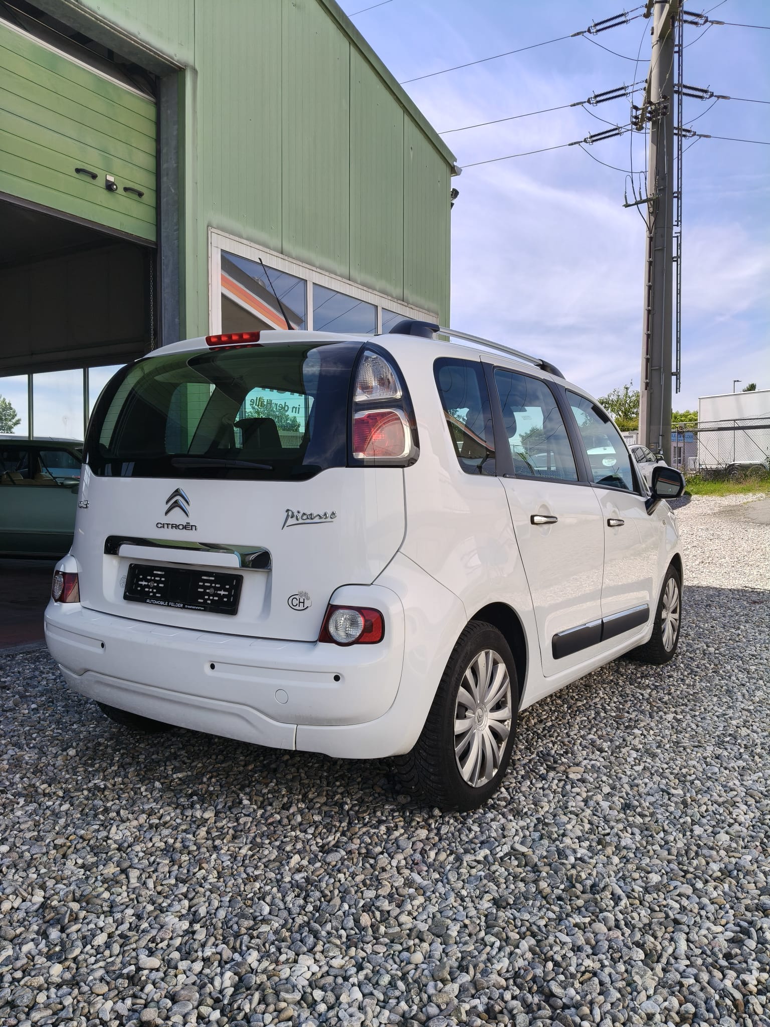 CITROEN C3 Picasso 1.6 HDi Exclusive-image-4