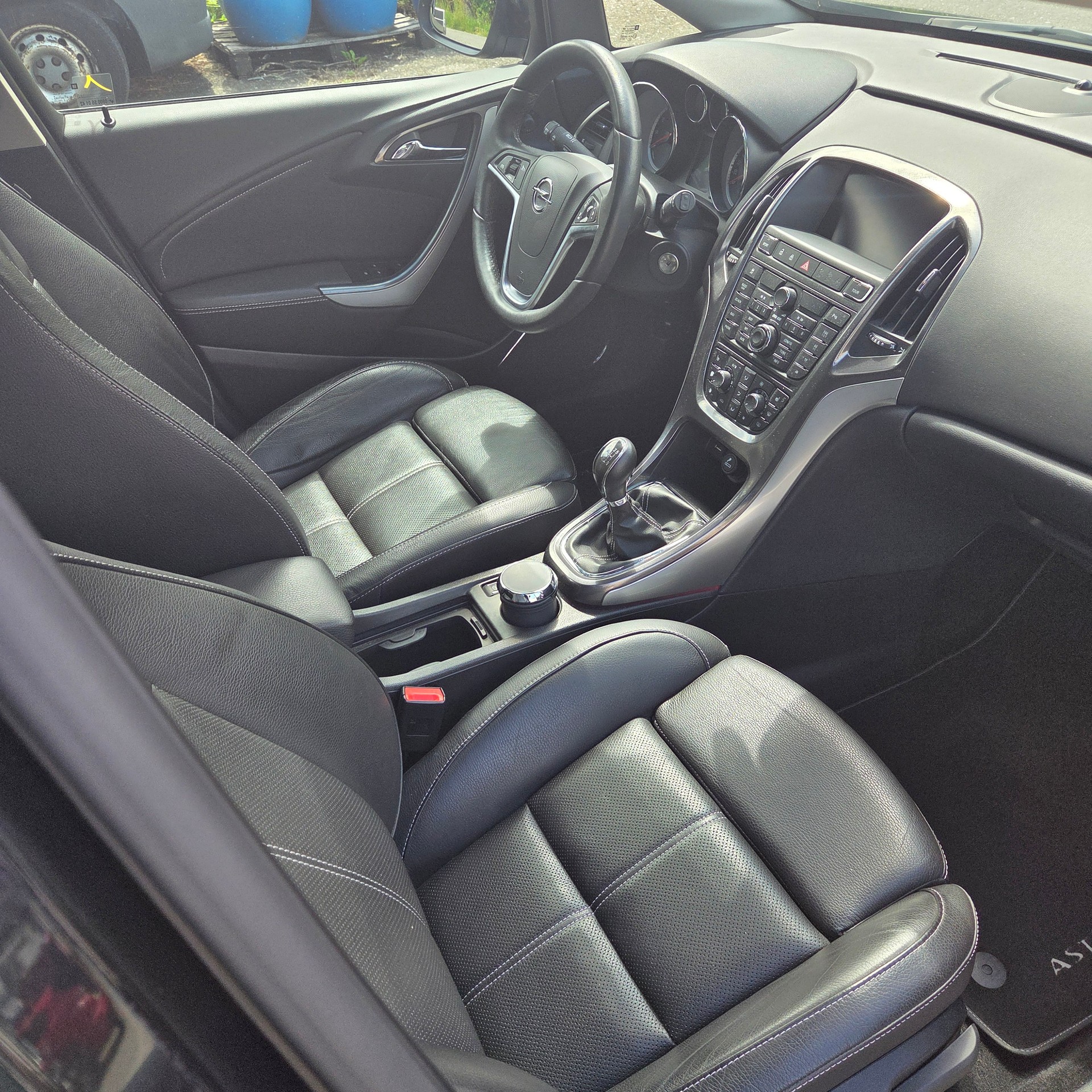 OPEL Astra 1.4i 16V Turbo Sport-image-6