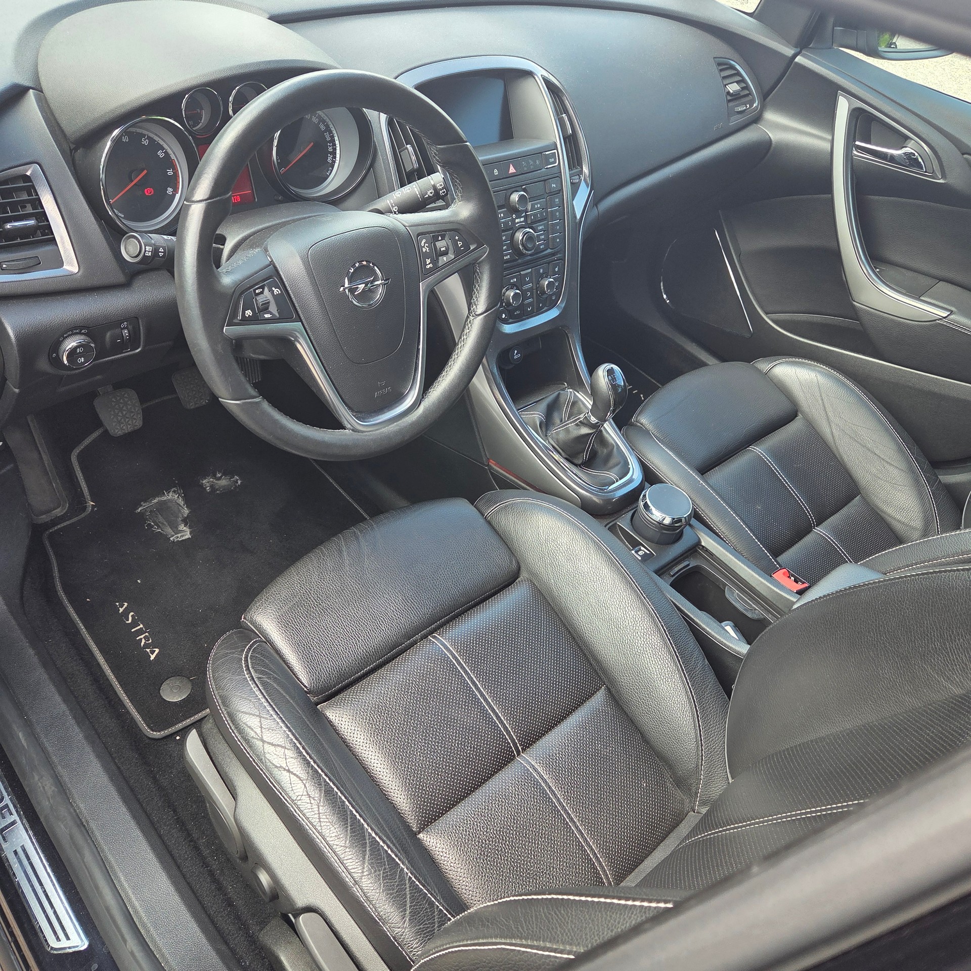 OPEL Astra 1.4i 16V Turbo Sport-image-7