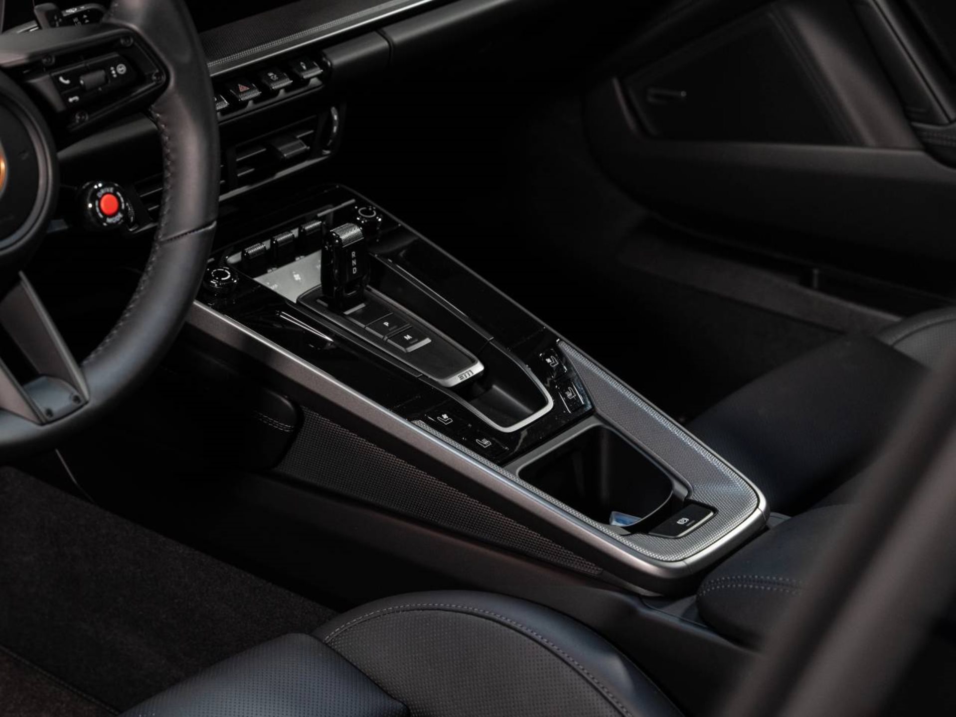 PORSCHE 911 Carrera S-image-13