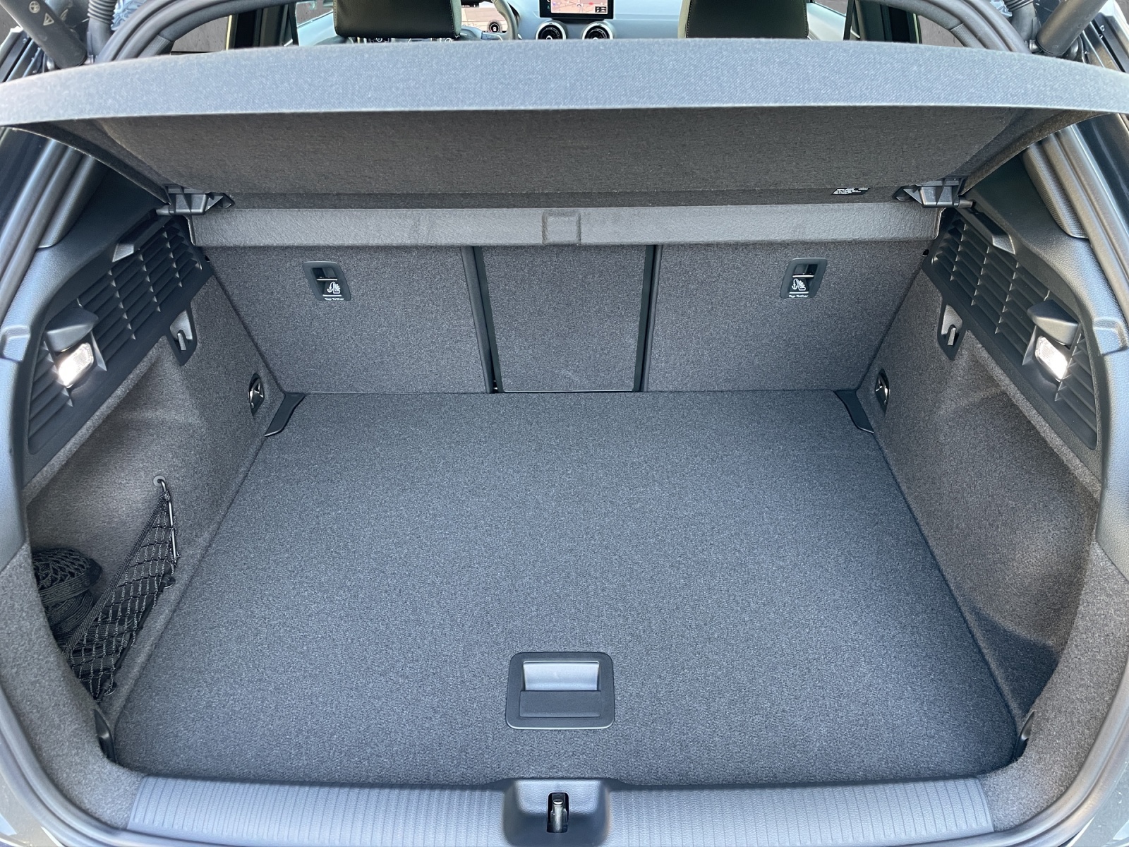 AUDI Q2 40 TFSI S line Attraction quattro S-tronic-image-13