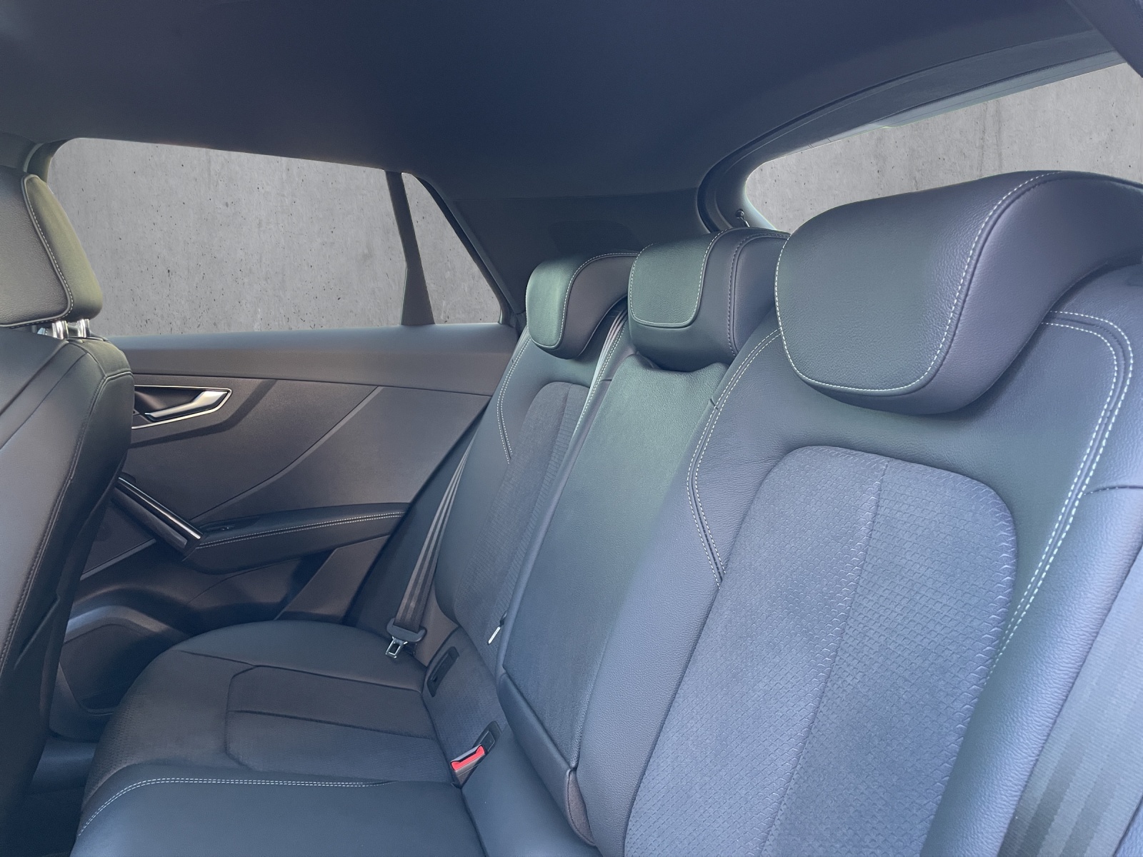 AUDI Q2 40 TFSI S line Attraction quattro S-tronic-image-12