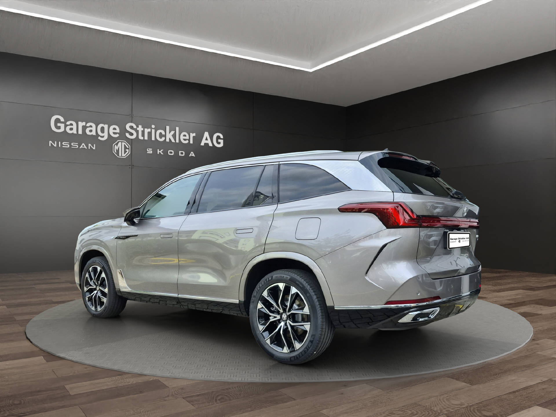 MG S9 1.5 PHEV Premium-showroom-element-2