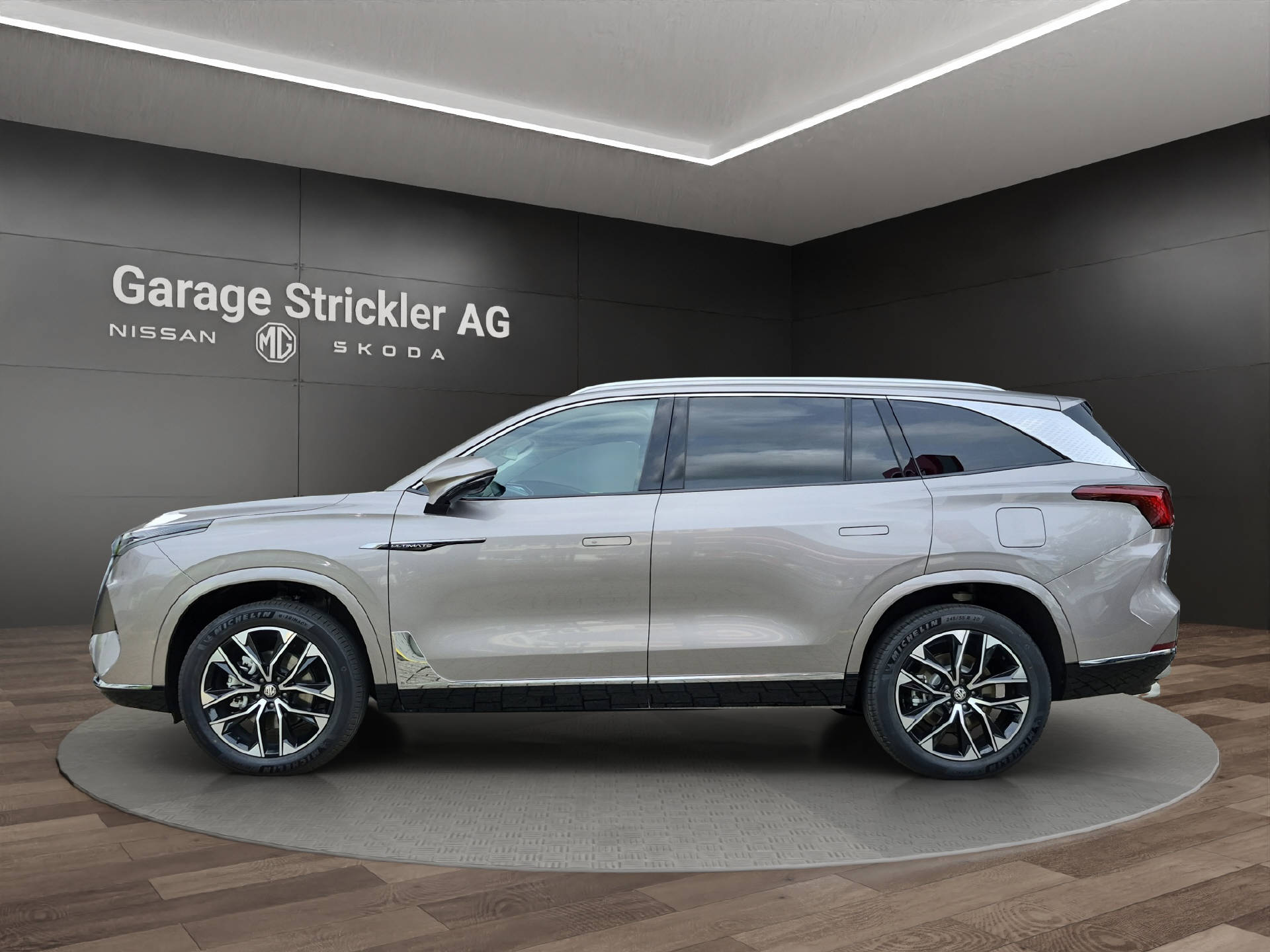 MG S9 1.5 PHEV Premium-showroom-element-1