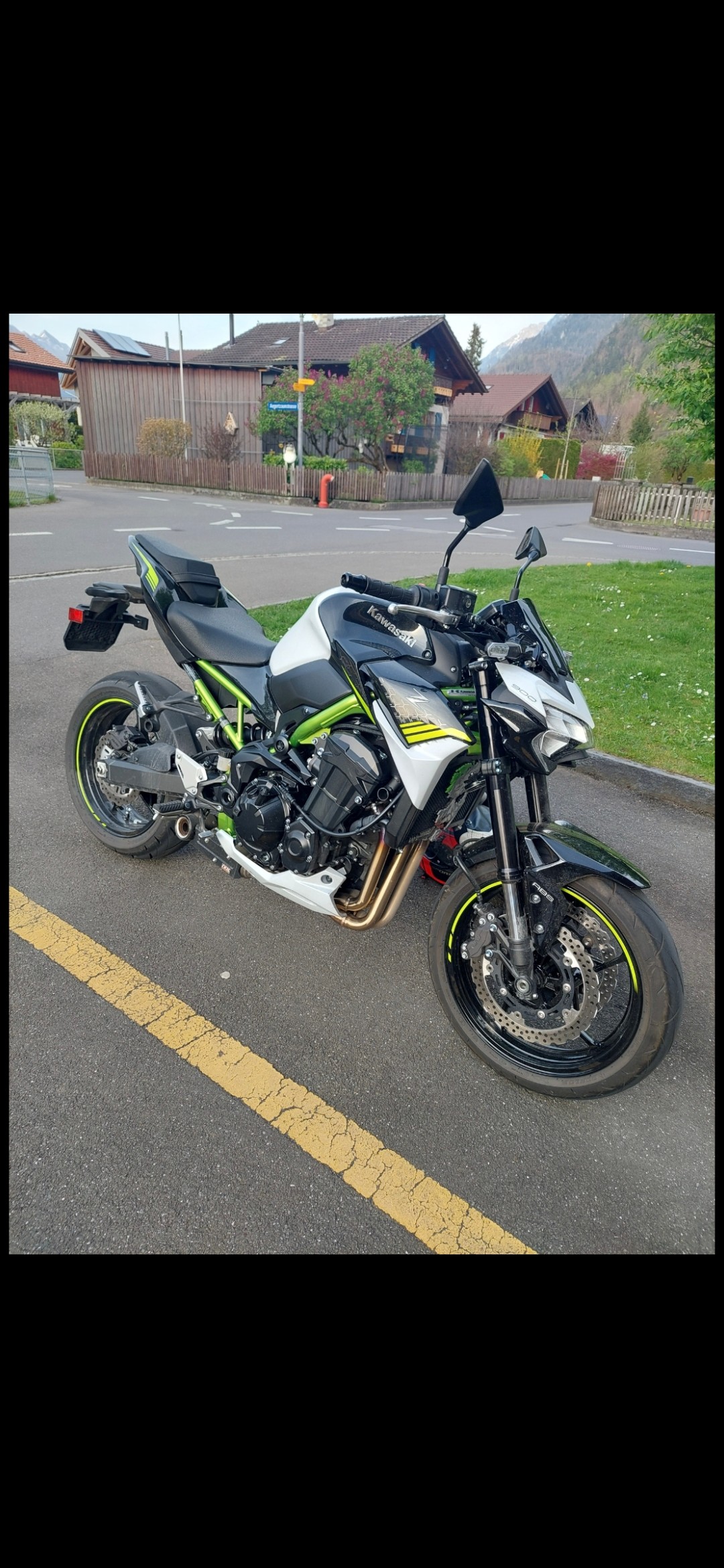 KAWASAKI Z 900-image-0