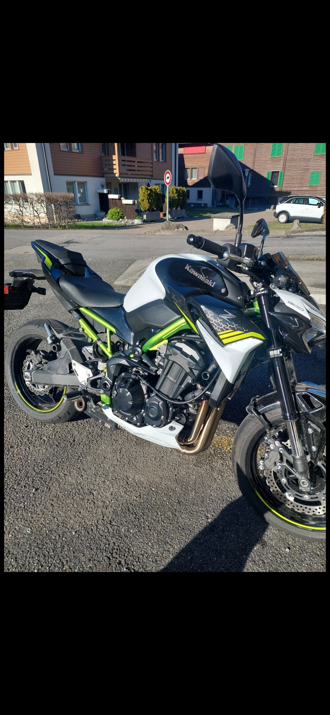 KAWASAKI Z 900-image-2