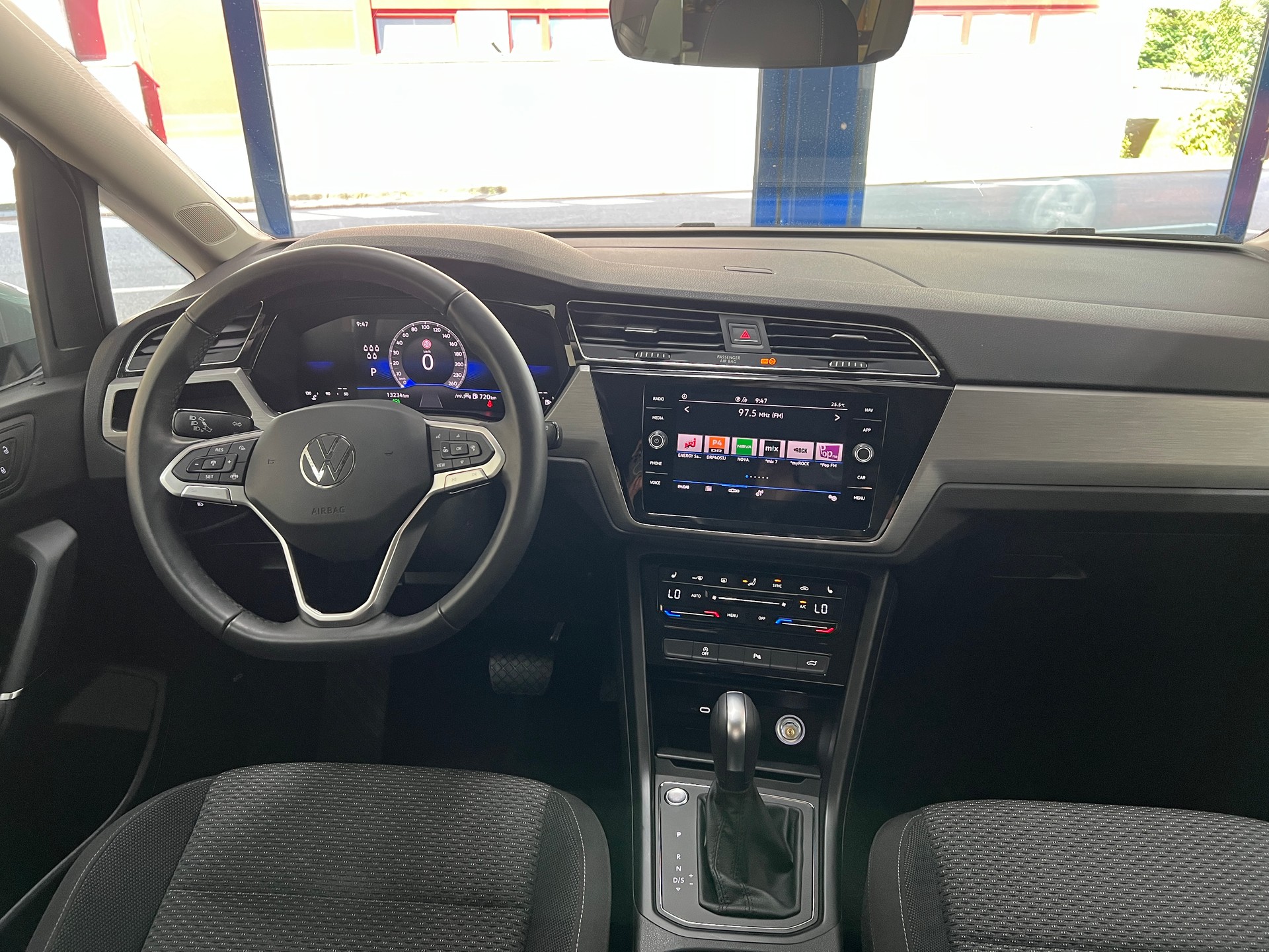 VW Touran 1.5 TSI EVO Comfortline DSG-image-10
