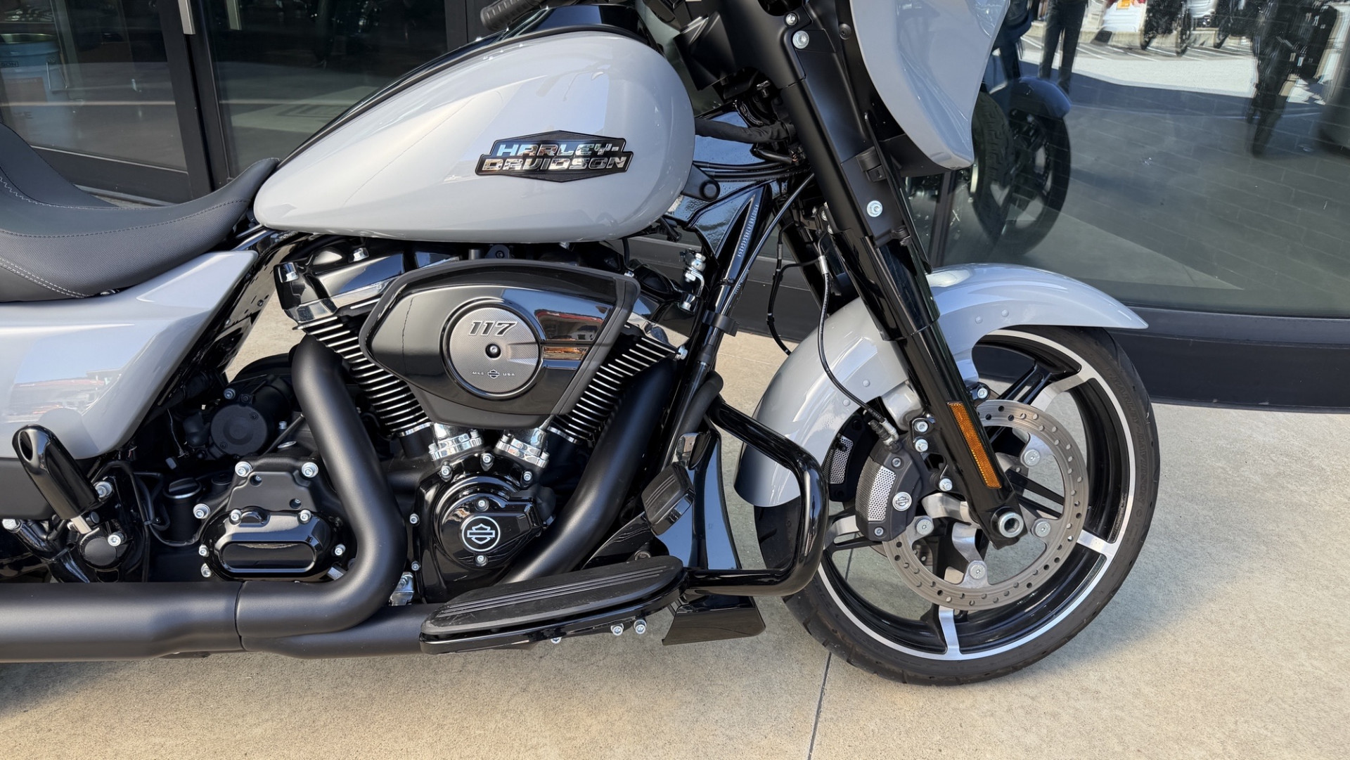 HARLEY-DAVIDSON FLHX 1923 Street Glide 117-image-1