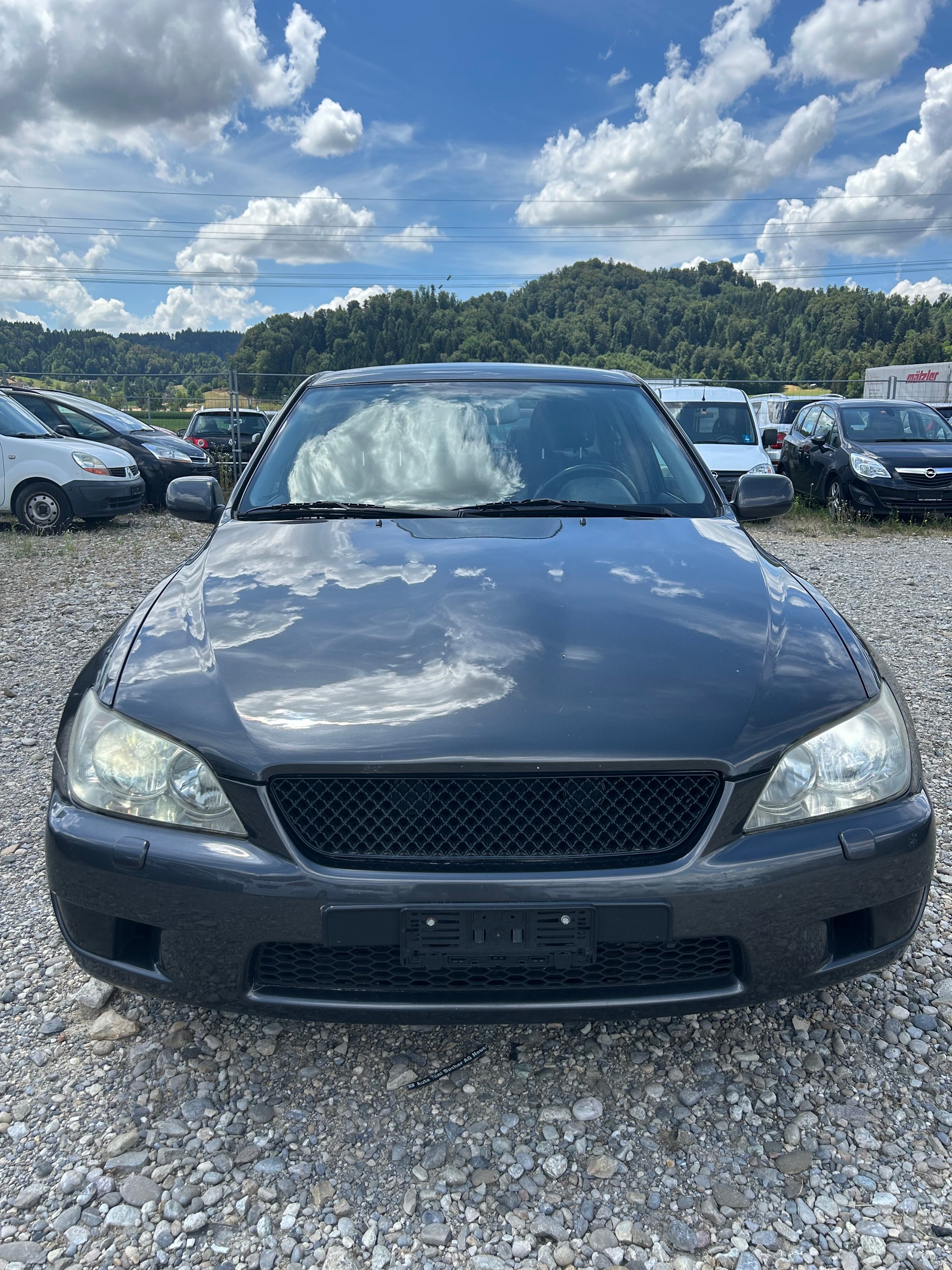 LEXUS IS 200