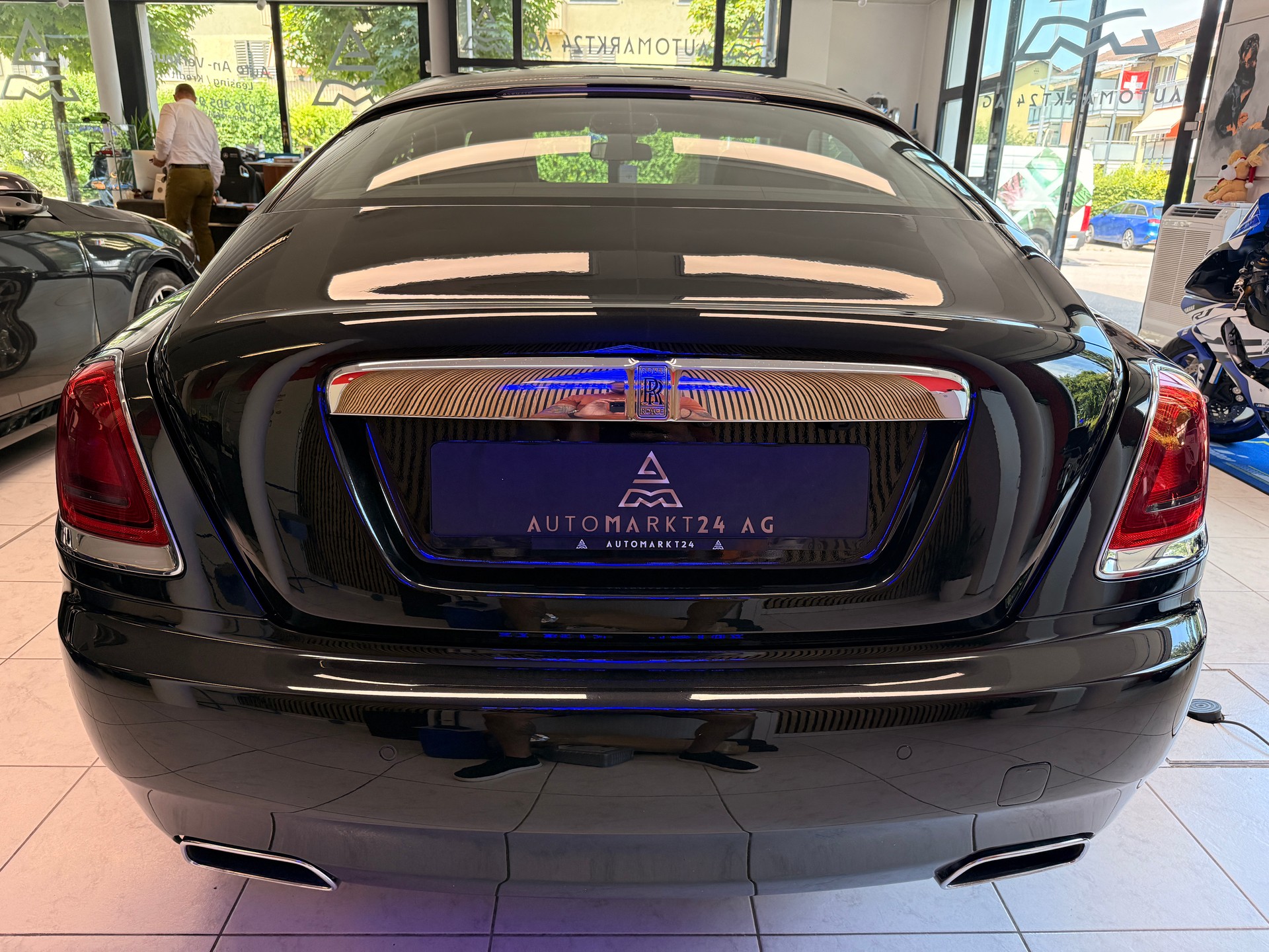 ROLLS-ROYCE Wraith 6.6 V12-image-14