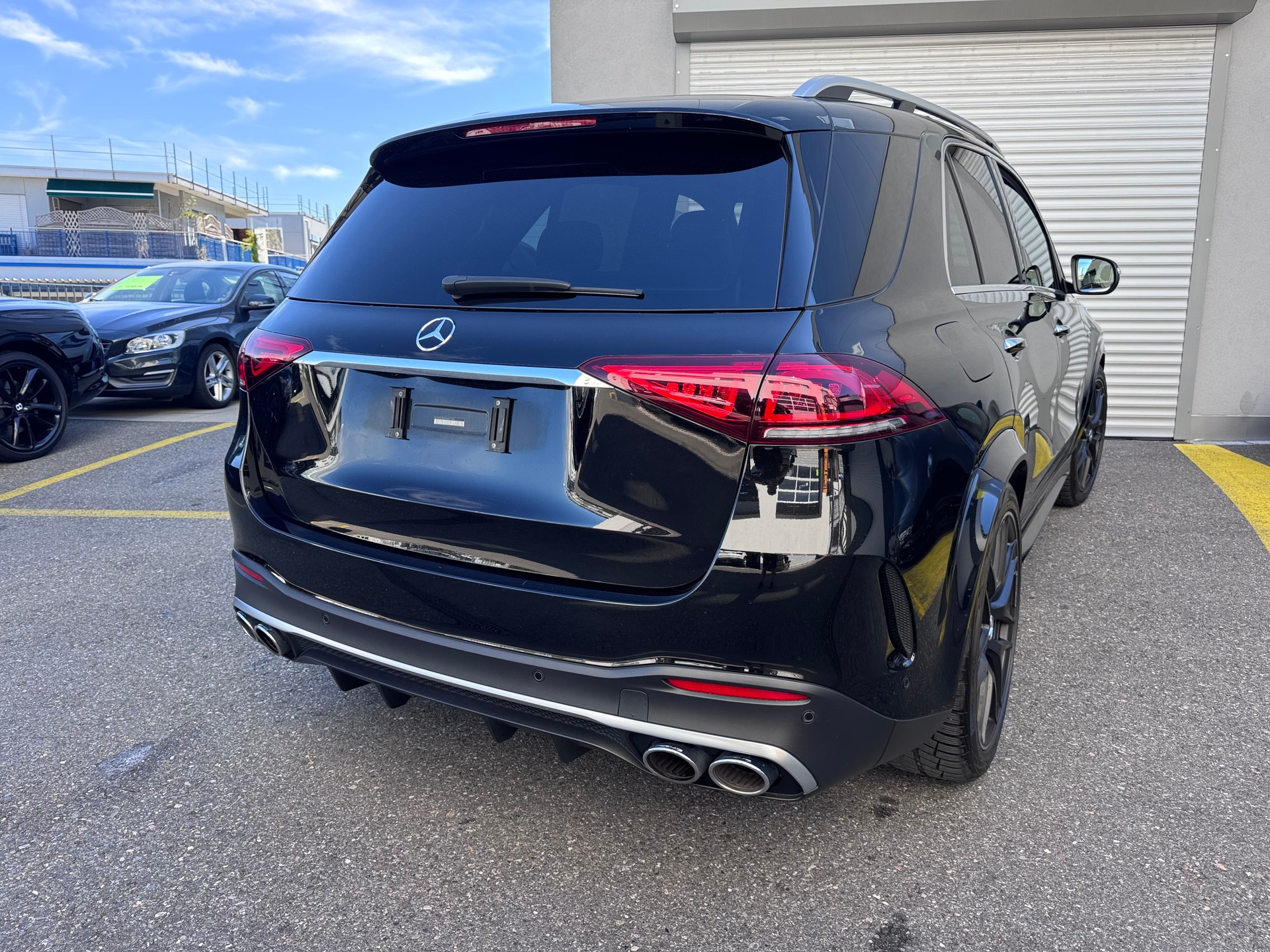 MERCEDES-BENZ GLE 53 AMG 4Matic+ 9G-Speedshift-showroom-element-3