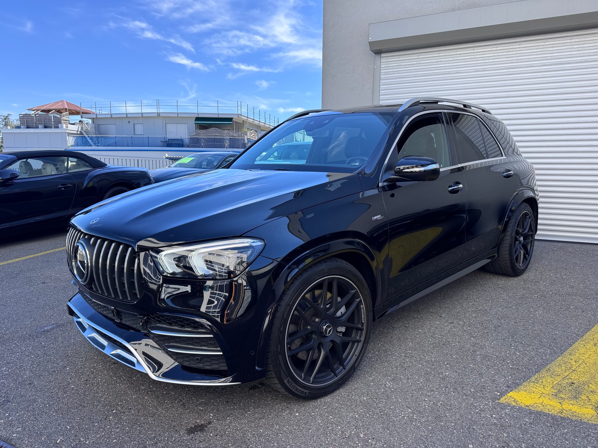 MERCEDES-BENZ GLE 53 AMG 4Matic+ 9G-Speedshift-showroom-element-1