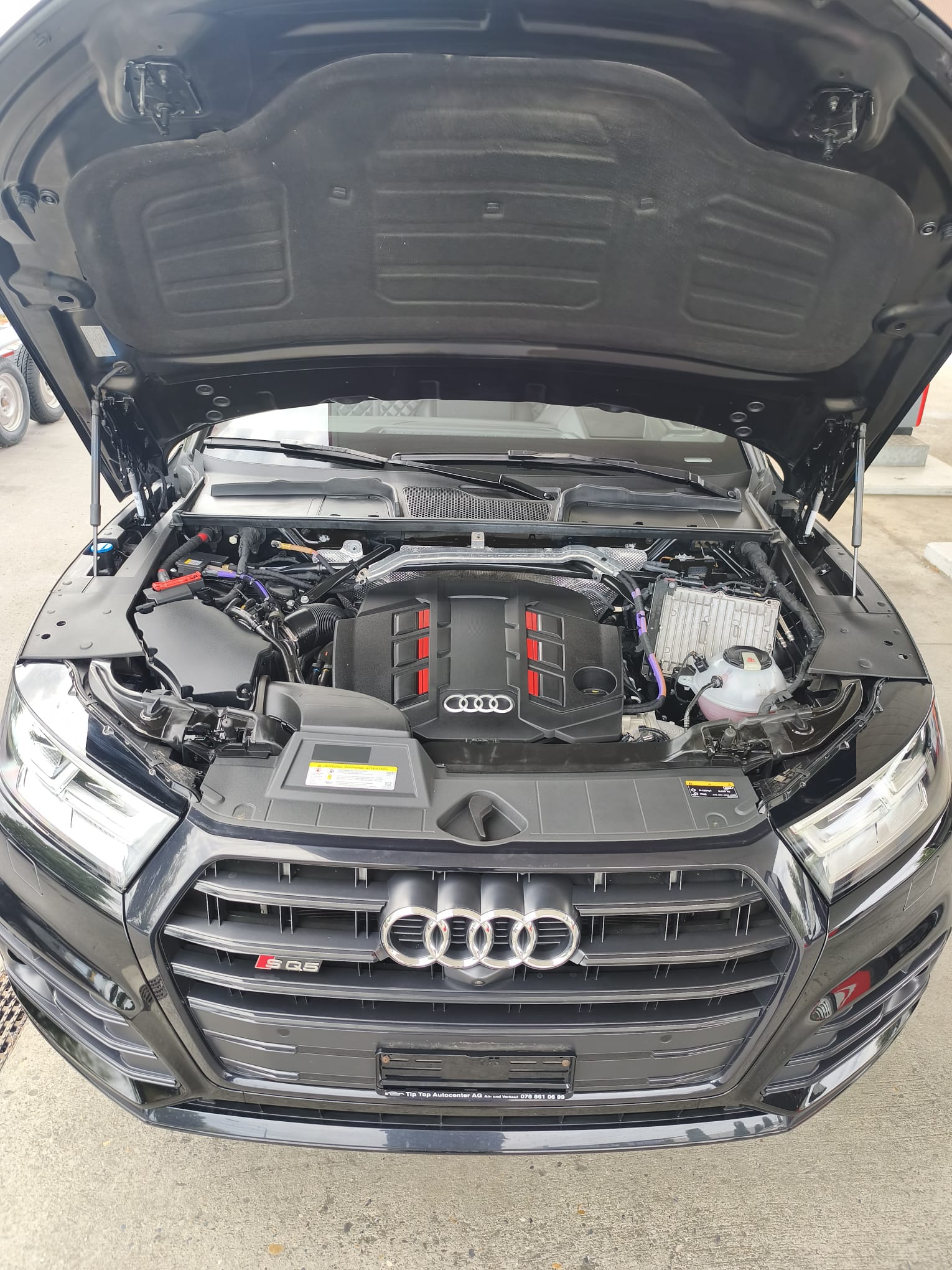 AUDI SQ5 TDI quattro tiptronic-image-24