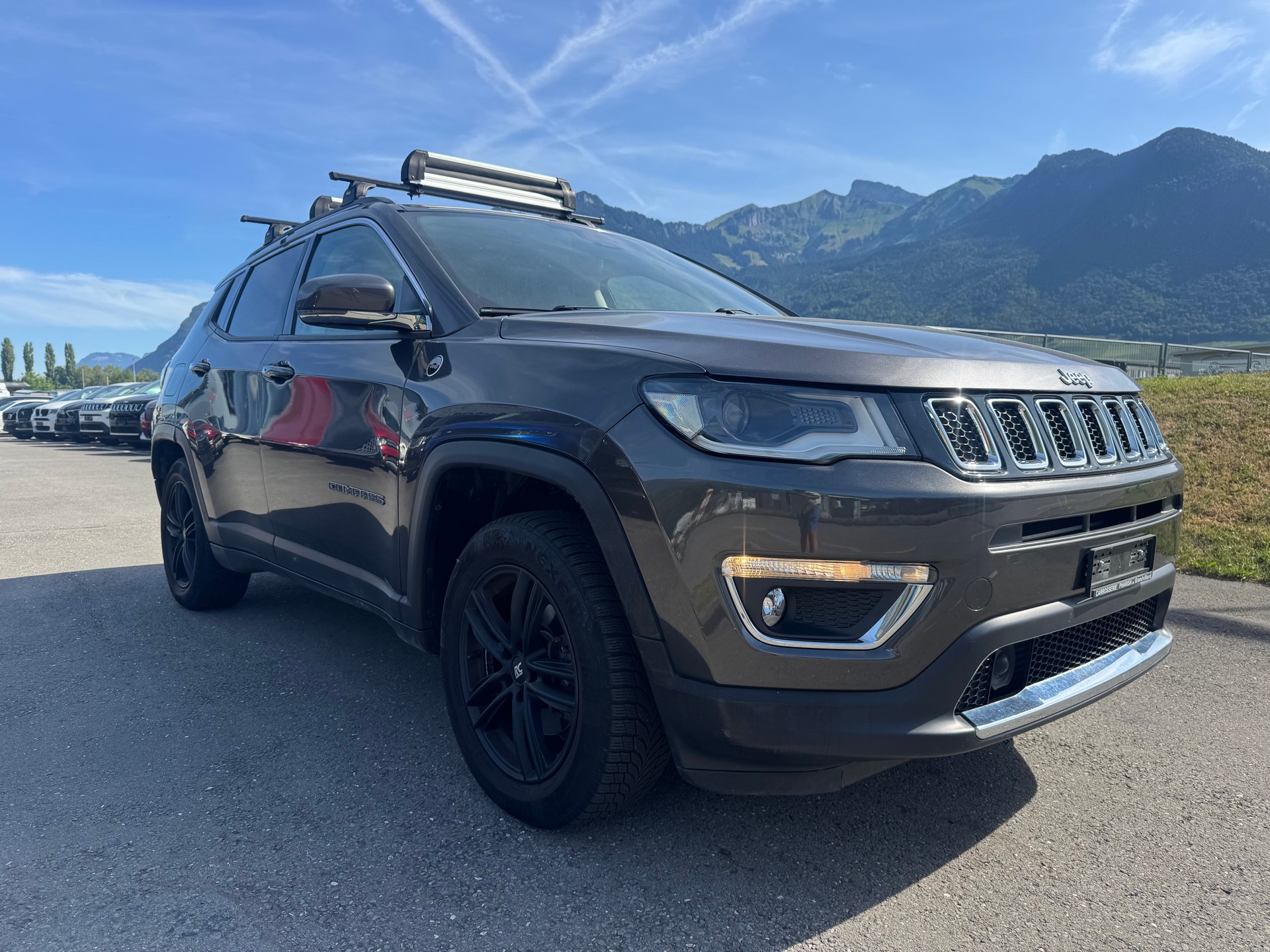 JEEP Compass 2.0CRD Limited AWD 9ATX-showroom-element-3
