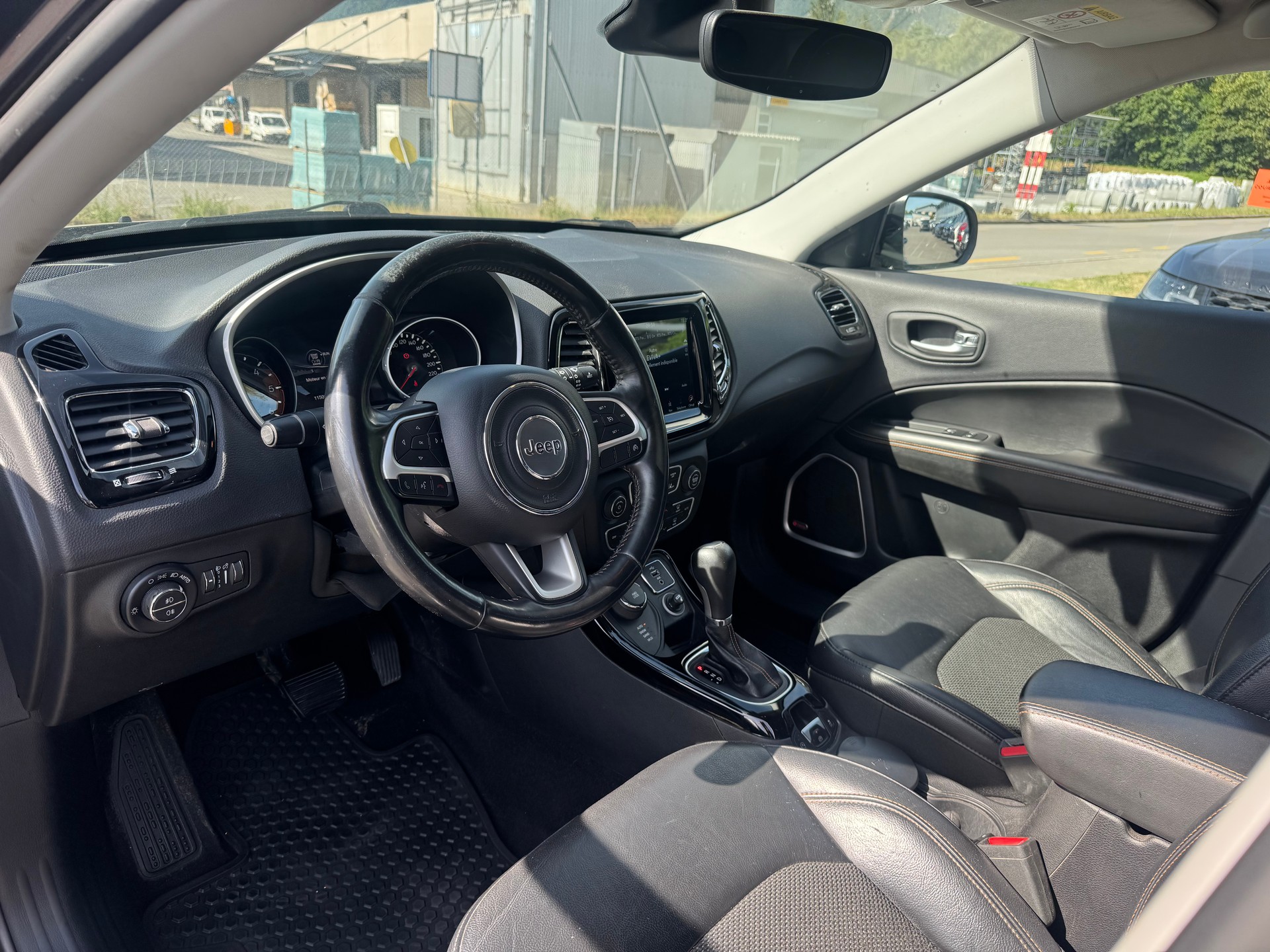 JEEP Compass 2.0CRD Limited AWD 9ATX-image-12