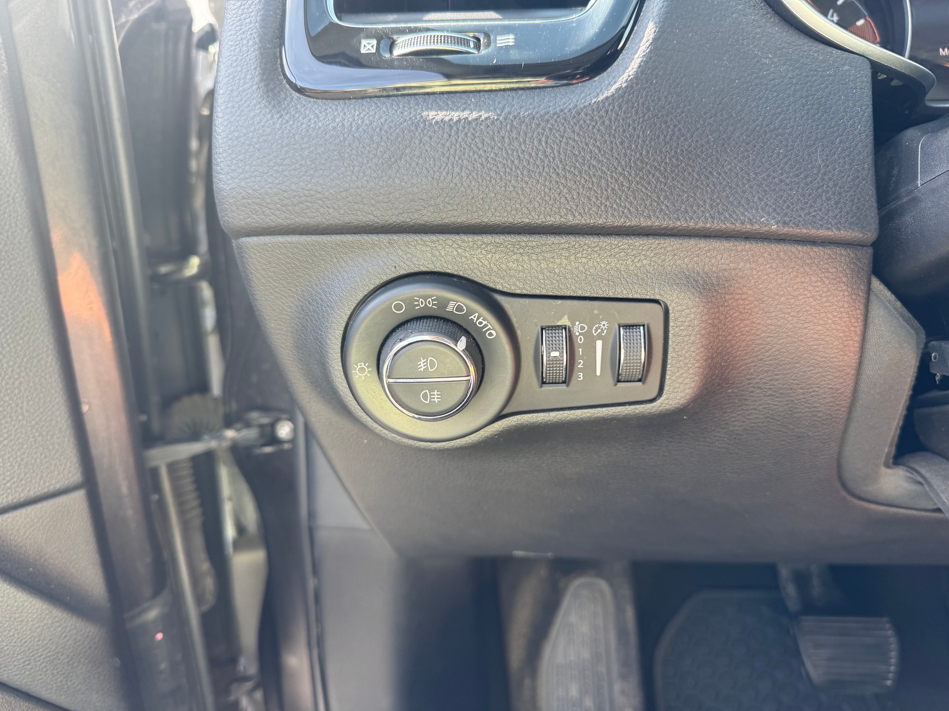 JEEP Compass 2.0CRD Limited AWD 9ATX-image-14