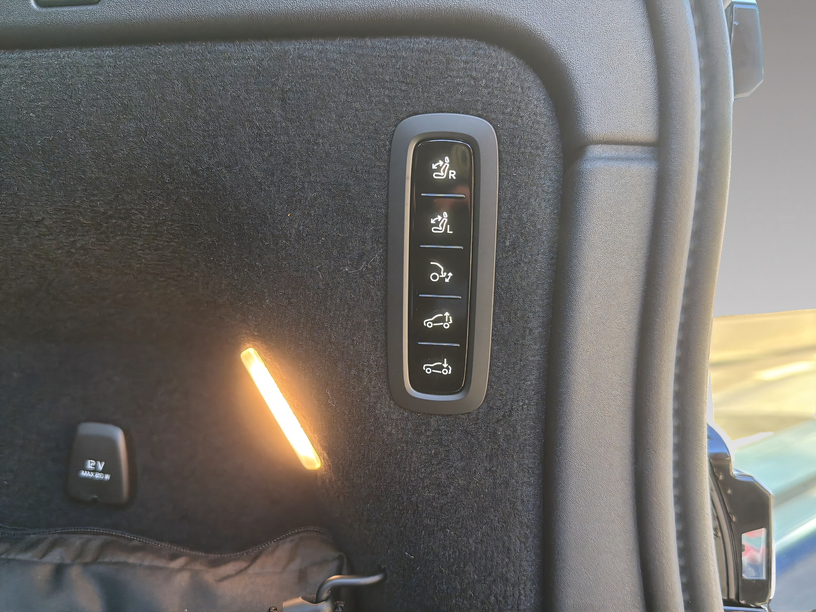 VOLVO EX90 Twin Performance Ultra AWD-image-20