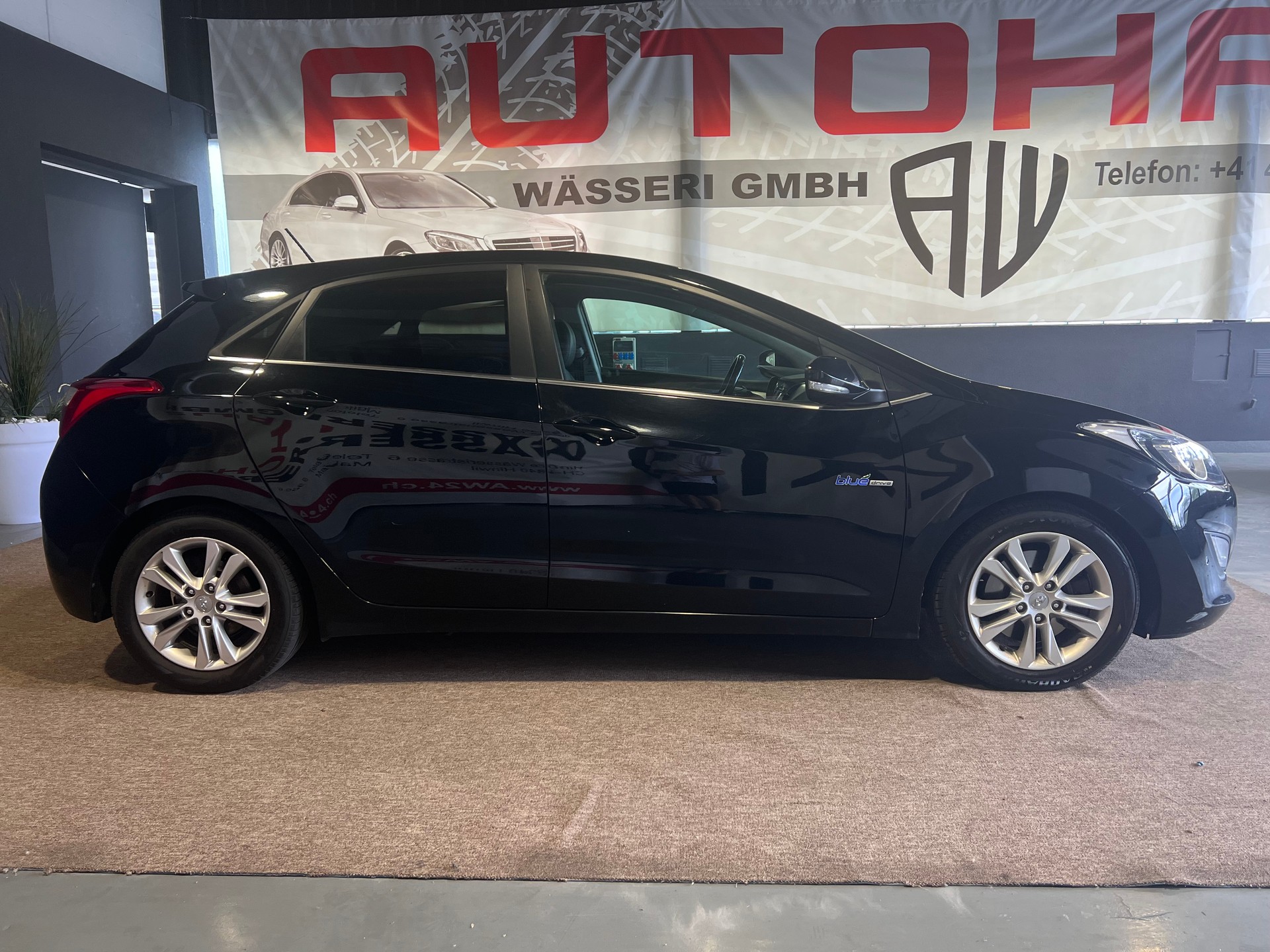HYUNDAI i30 1.6 CRDi Style-showroom-element-1