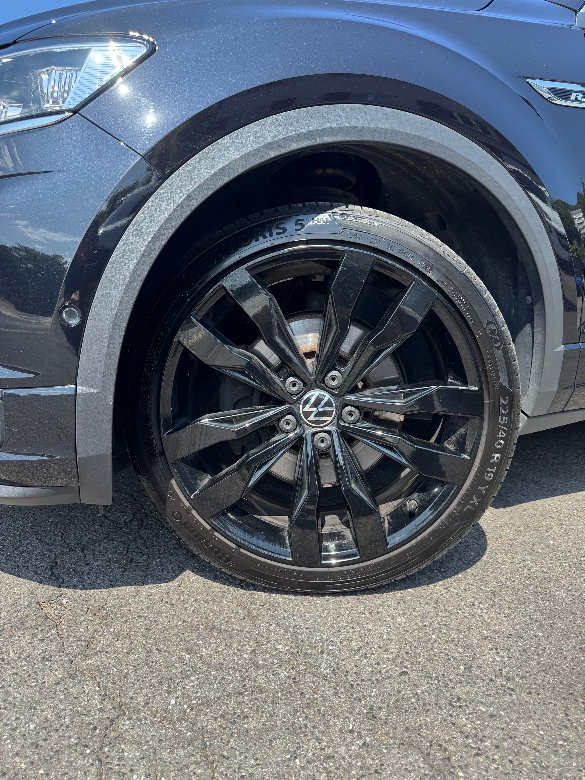 VW T-Roc 2.0 TSI Sport R-Line DSG 4Motion-showroom-element-1