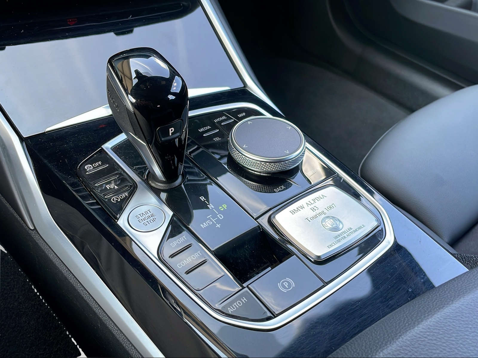 BMW-ALPINA B3 BiTurbo 3.0 Touring xDrive-image-6
