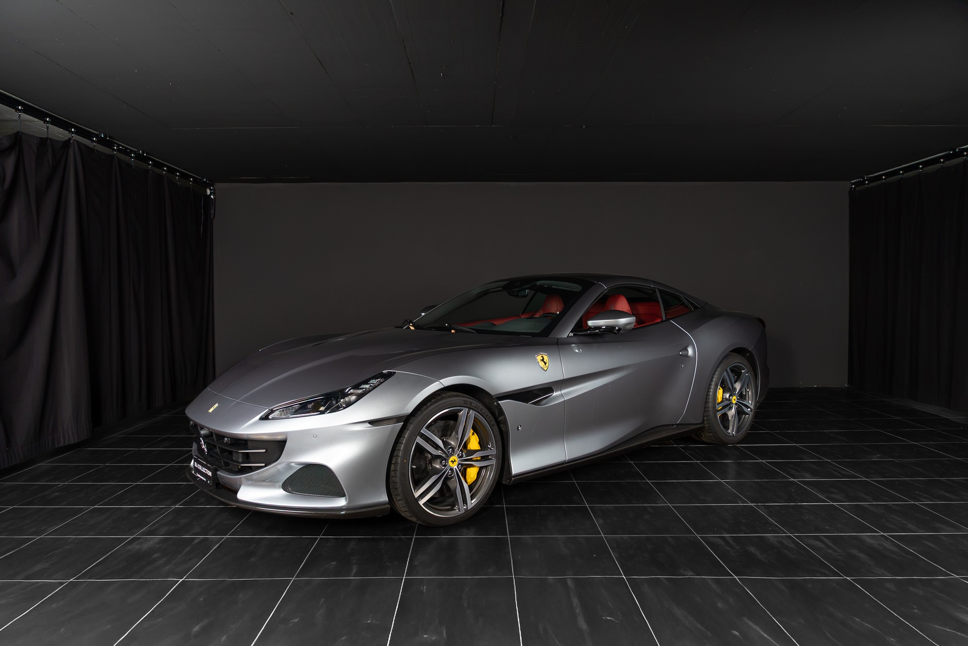 FERRARI Portofino M