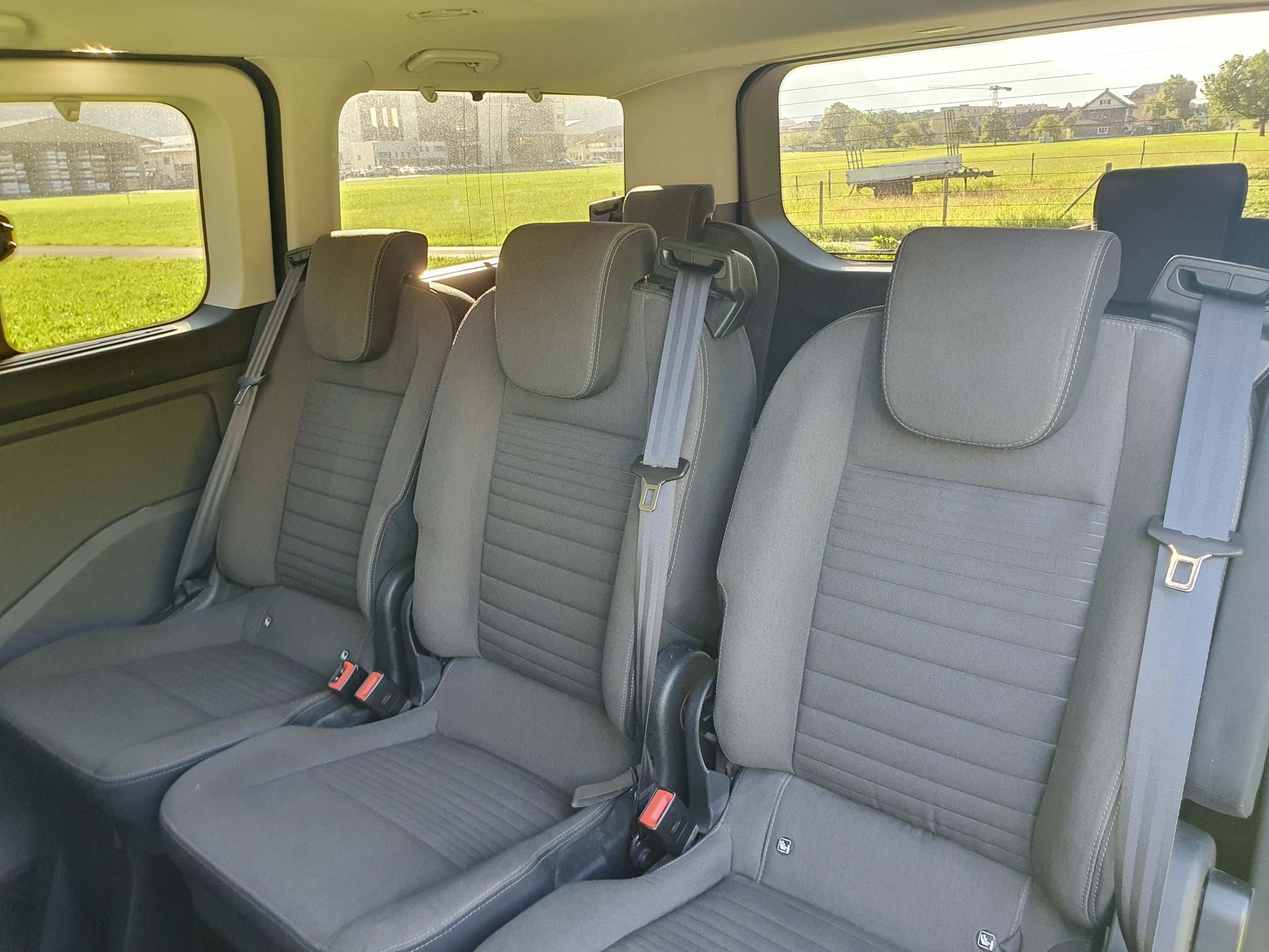 FORD Tourneo Custom 320 L1 2.0 TDCi 185 Titanium-image-9