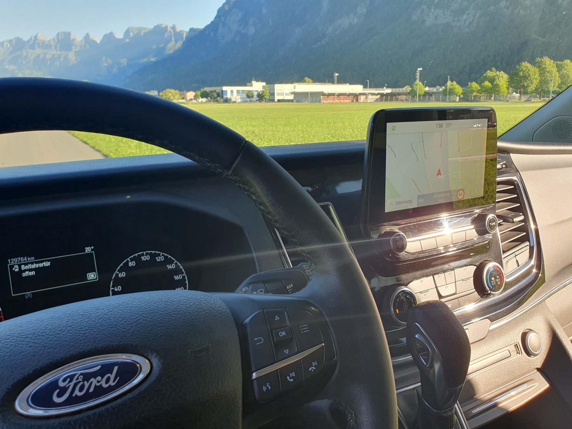 FORD Tourneo Custom 320 L1 2.0 TDCi 185 Titanium-image-14