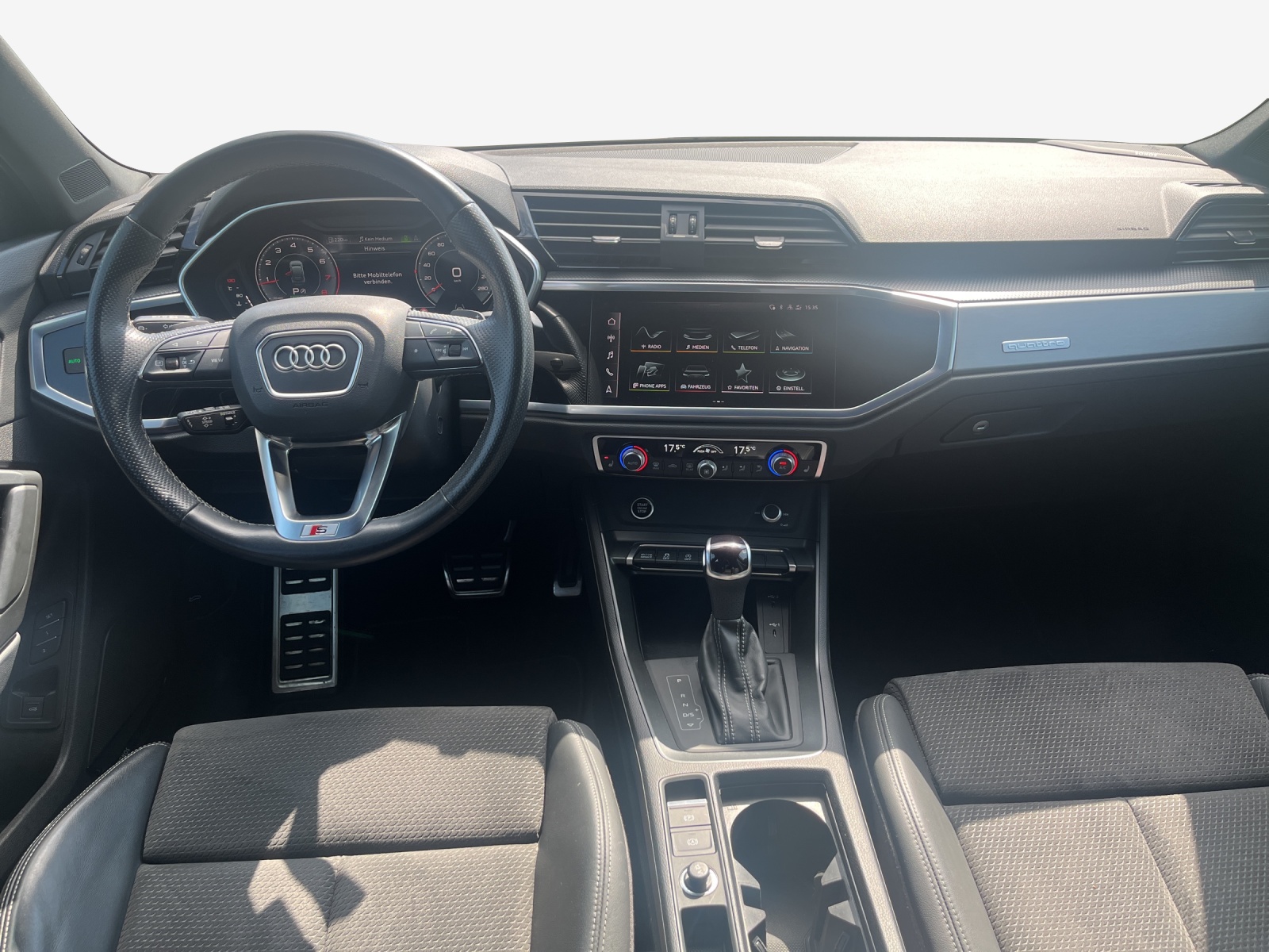 AUDI Q3 Sportback 45 TFSI S line quattro S-tronic-image-8