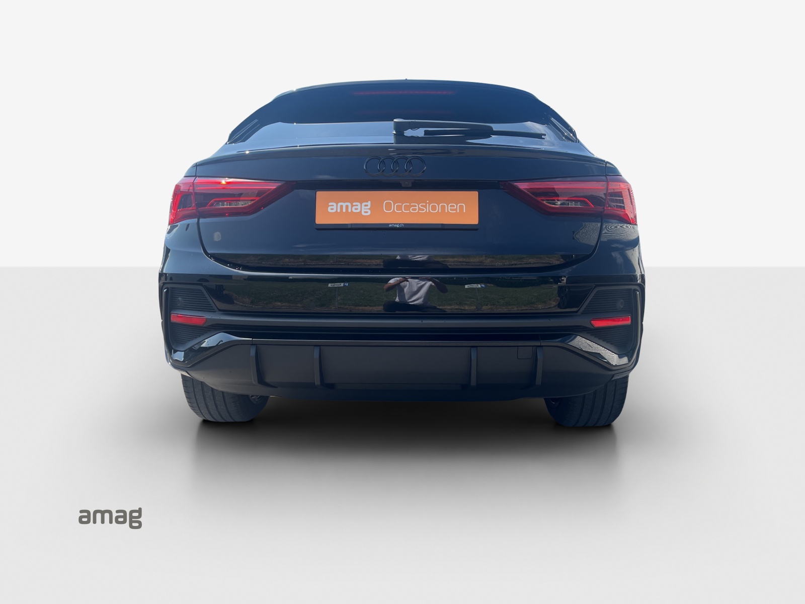 AUDI Q3 Sportback 45 TFSI S line quattro S-tronic-showroom-element-3