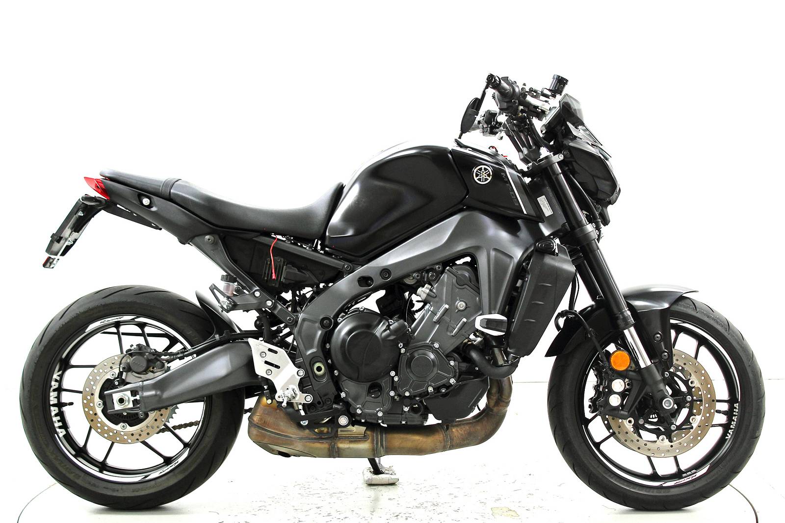 YAMAHA MT-09 ABS-image-3