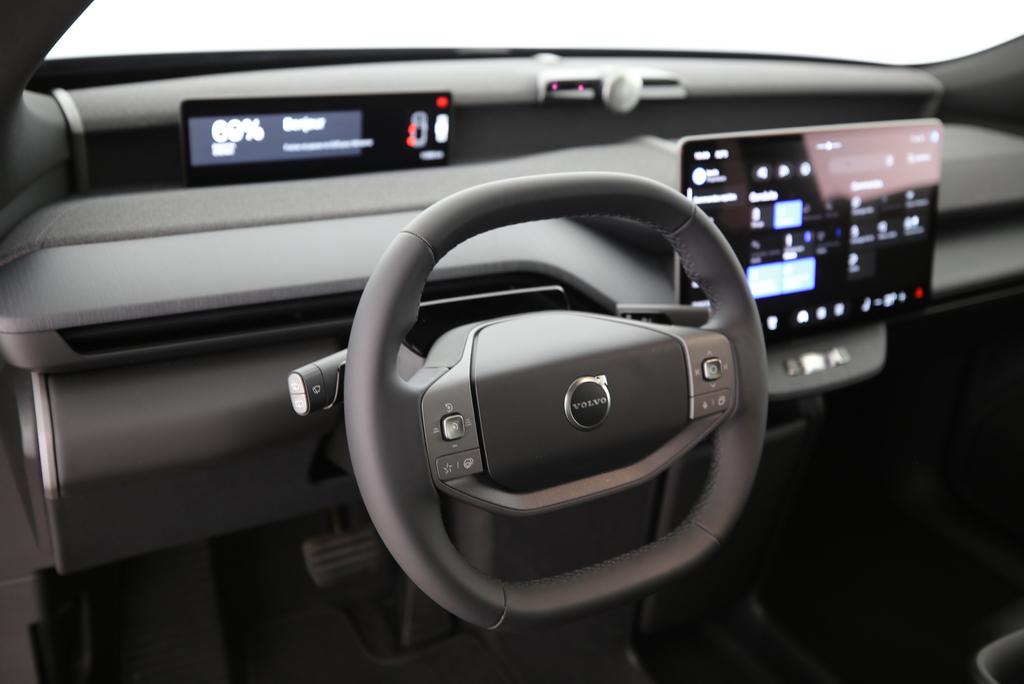 VOLVO EX60 Twin Ultra AWD-image-9