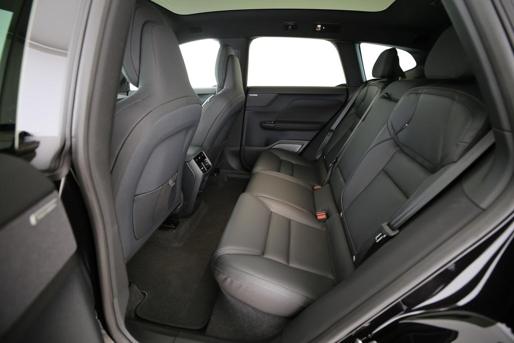 VOLVO EX60 Twin Ultra AWD-image-7