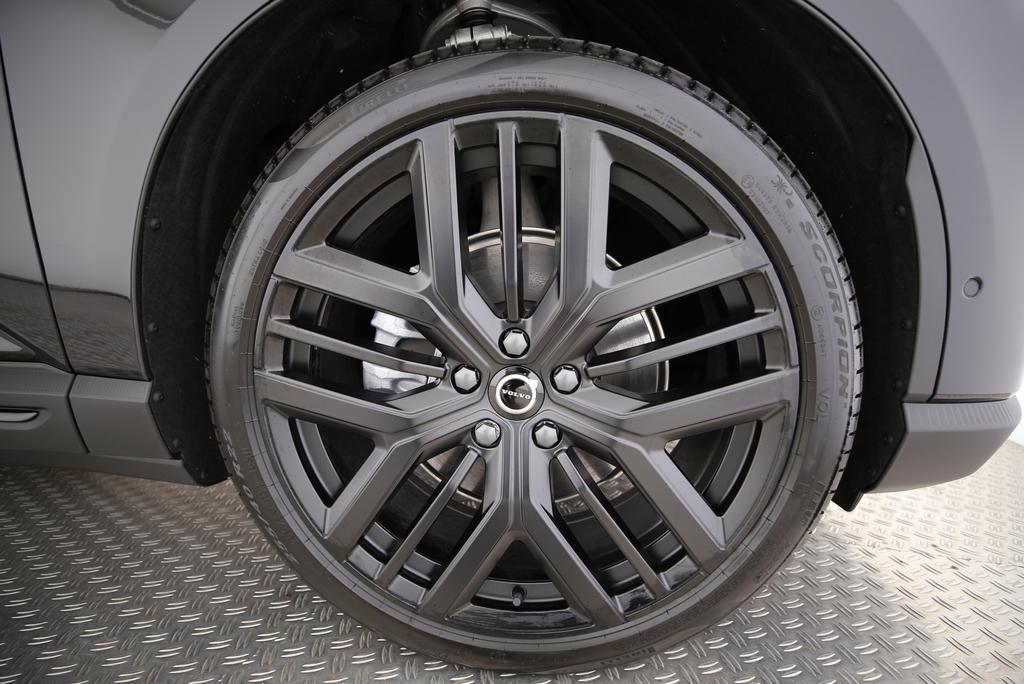 VOLVO EX60 Twin Ultra AWD-image-14
